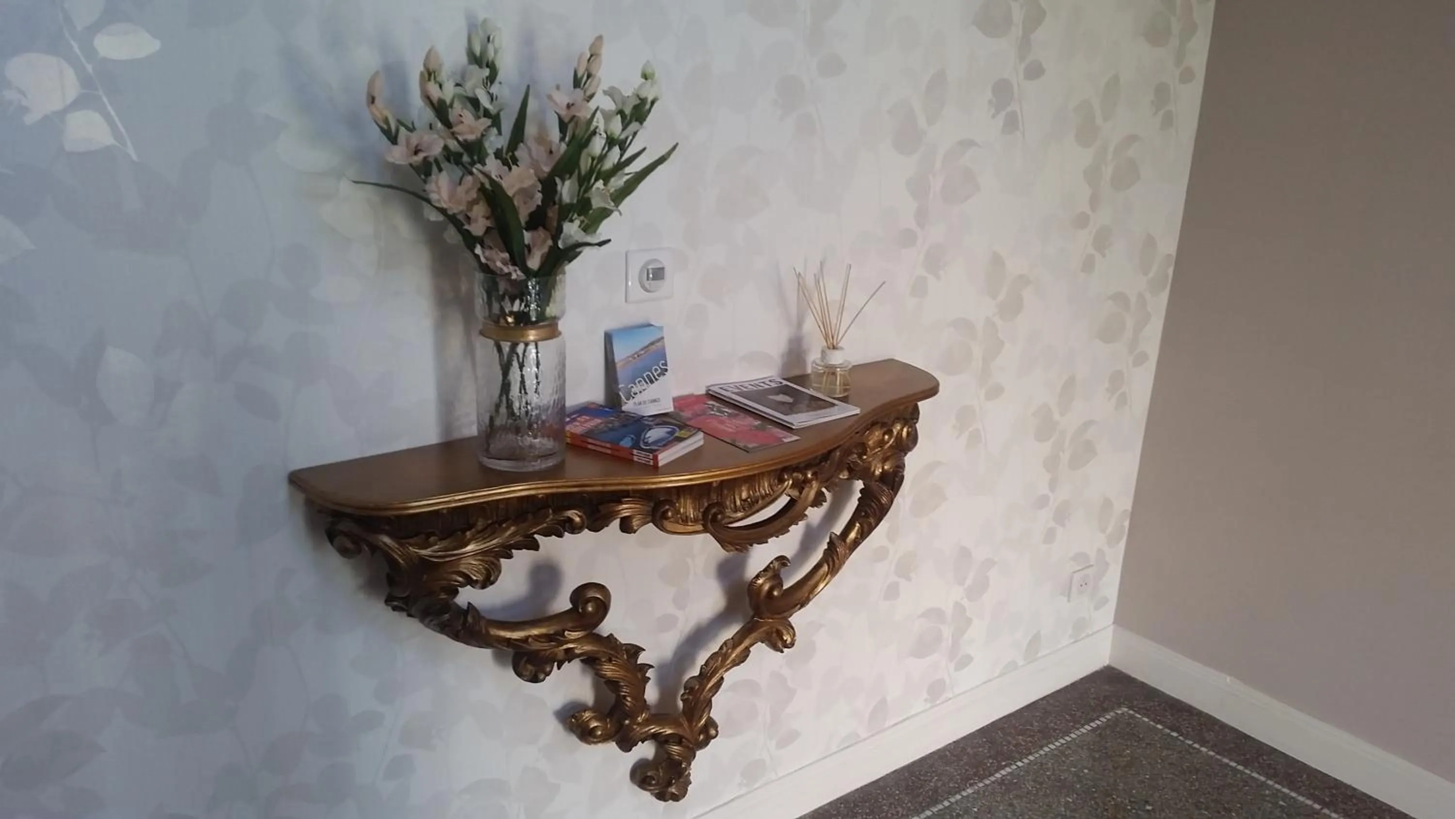 Decorative detail in B&B Villa Blanche