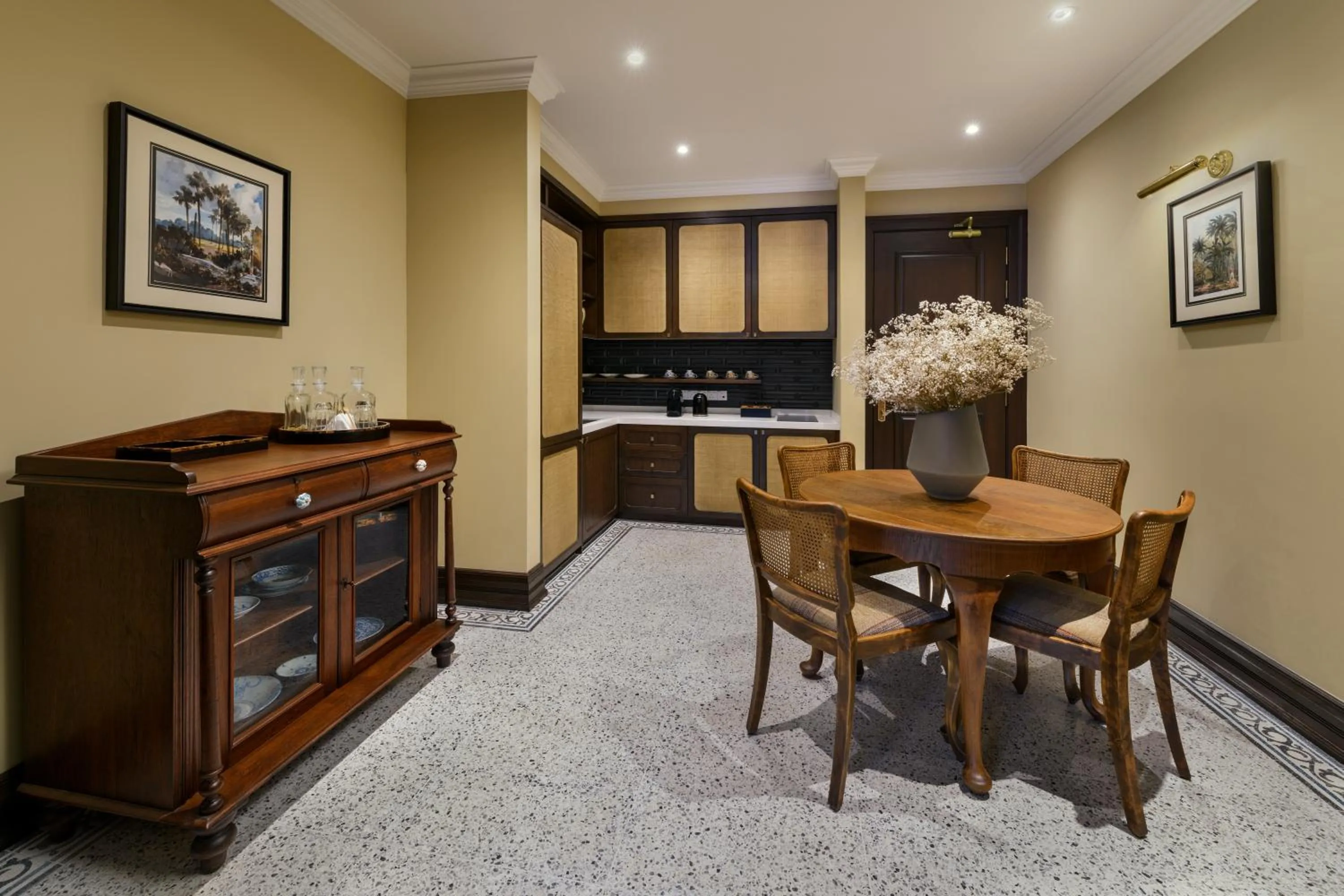 Dining area in Eastern & Oriental Hotel