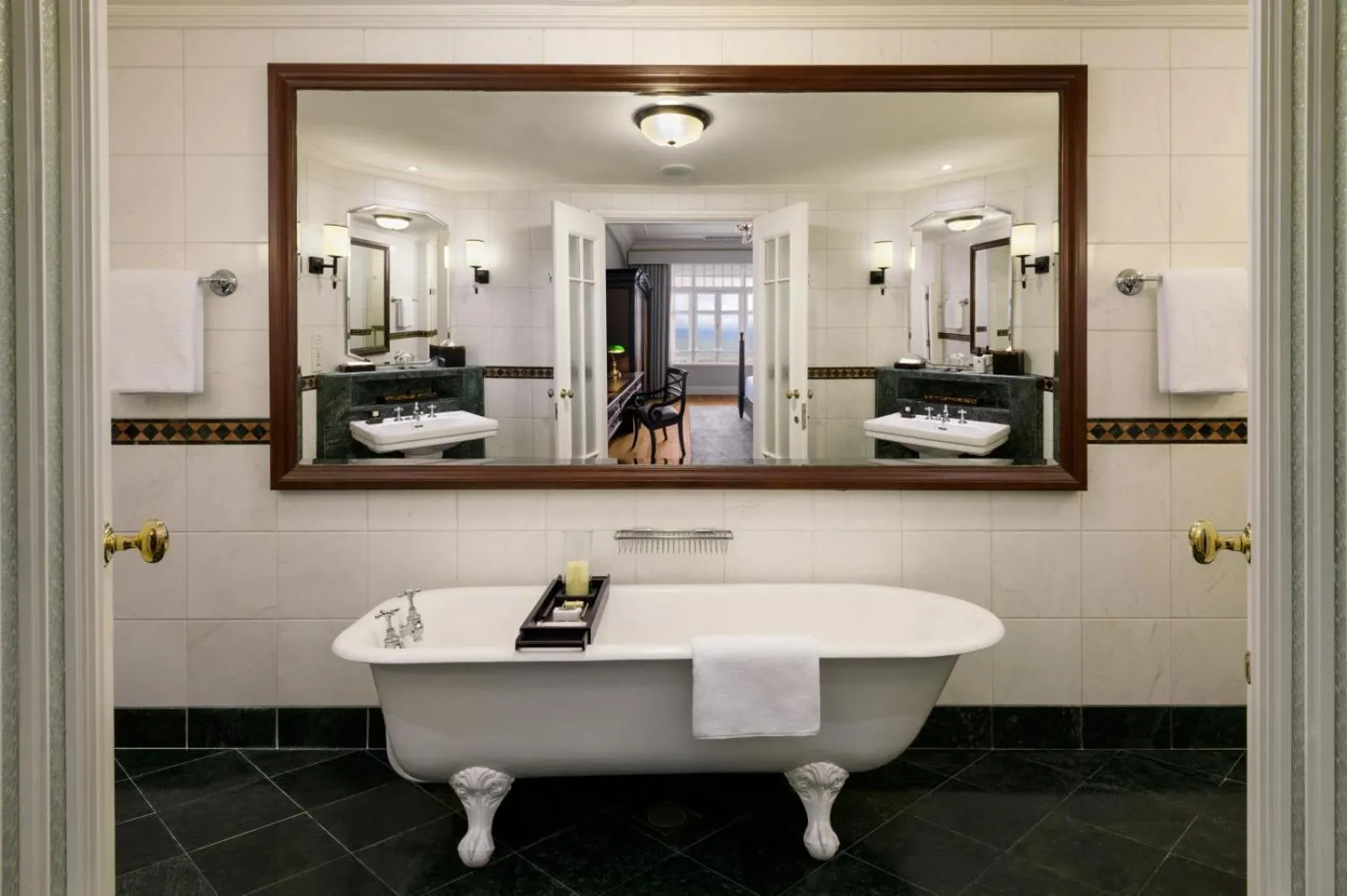 Bathroom in Eastern & Oriental Hotel