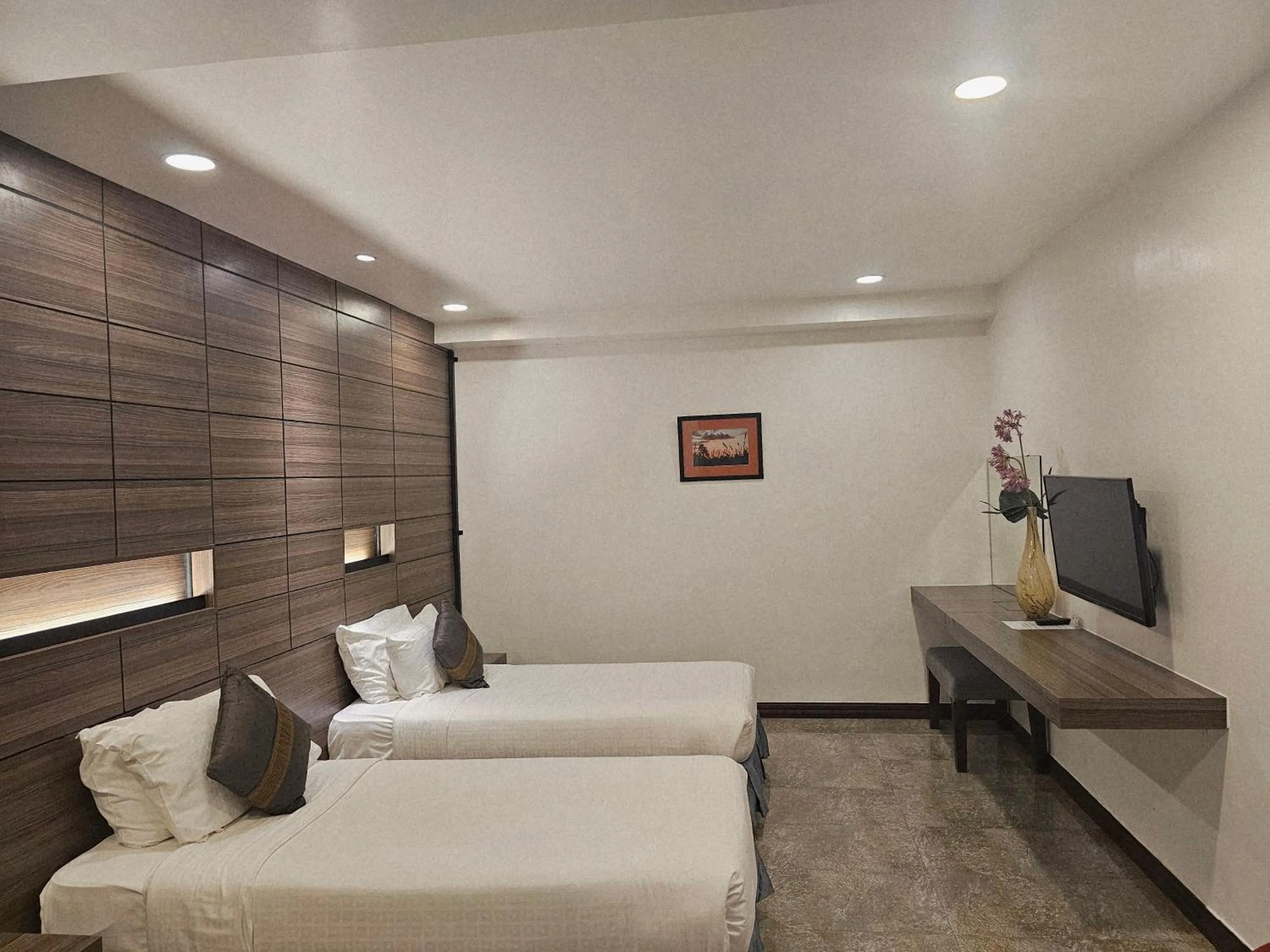 TV and multimedia, Bed in Family Boutique Hotel