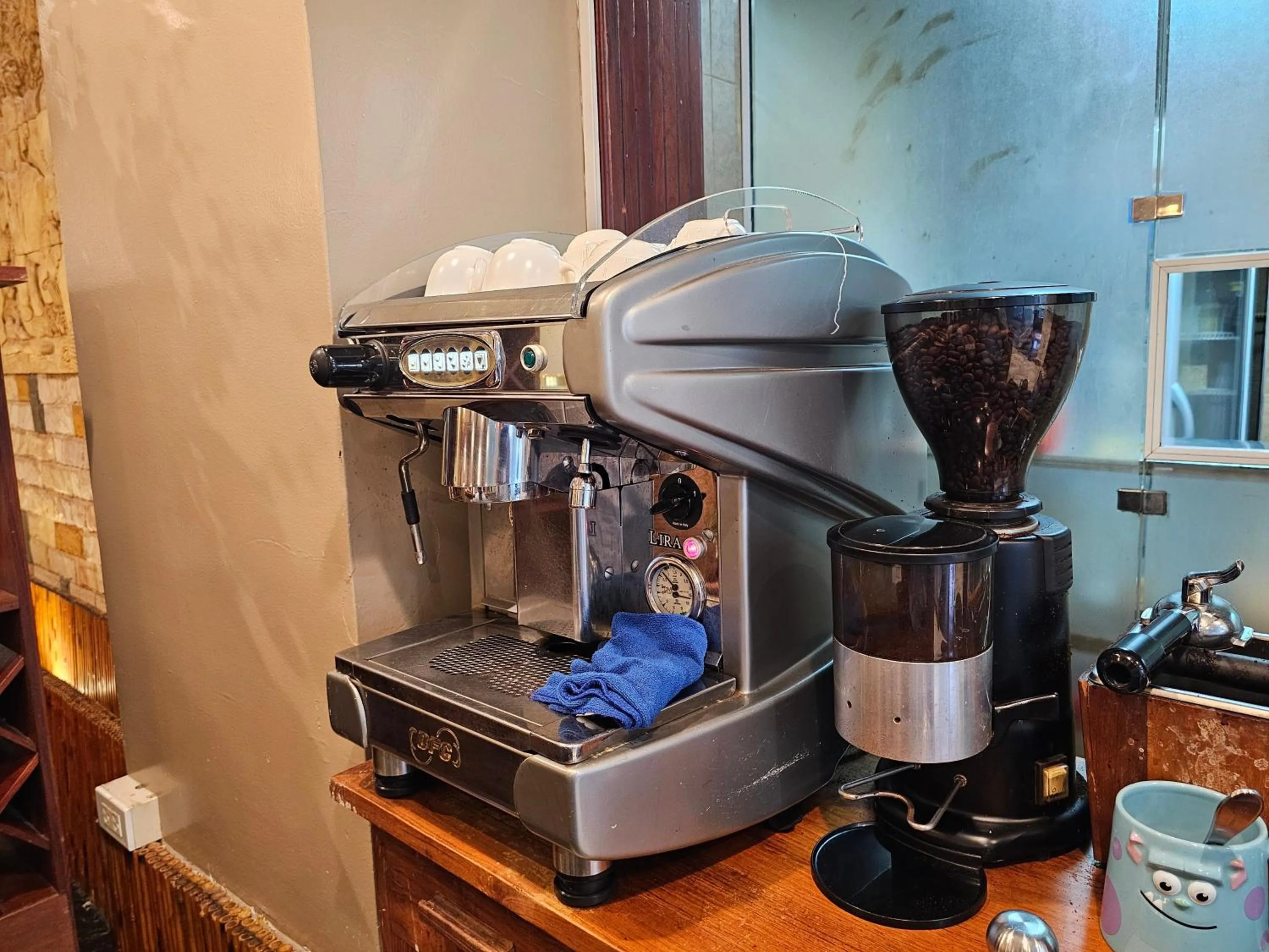 Coffee/tea facilities in Family Boutique Hotel