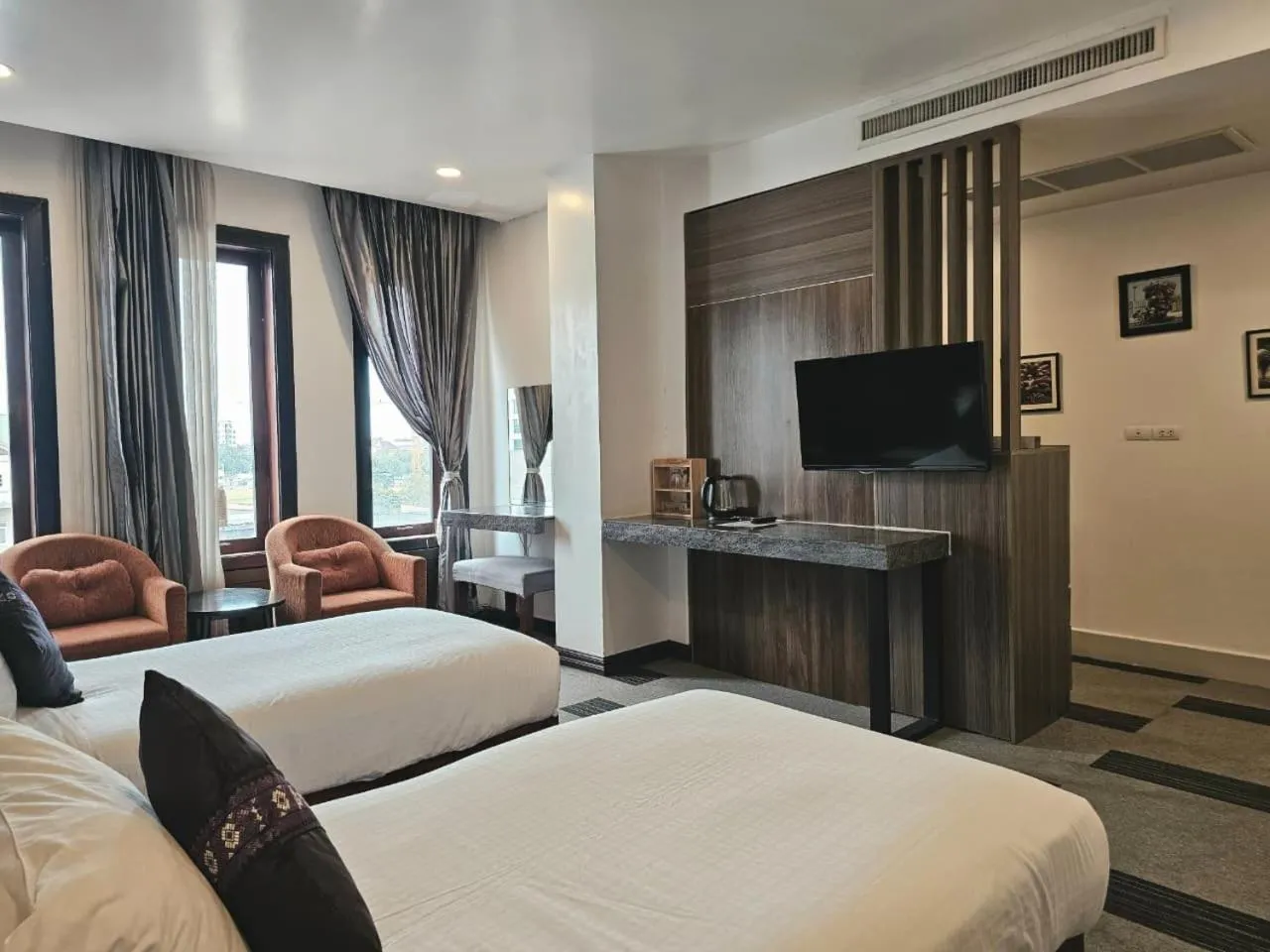 Bedroom, Bed in Family Boutique Hotel