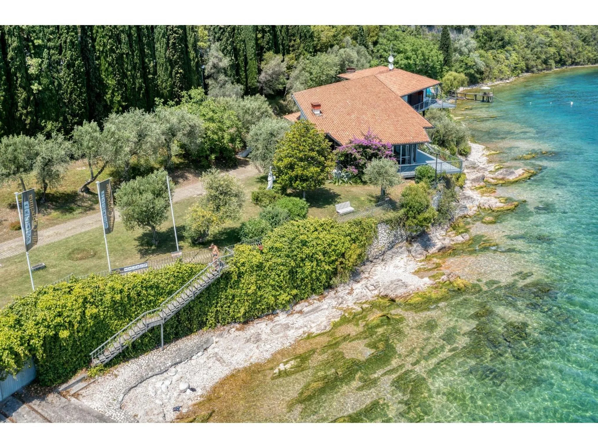 Property building in Villa Cappellina