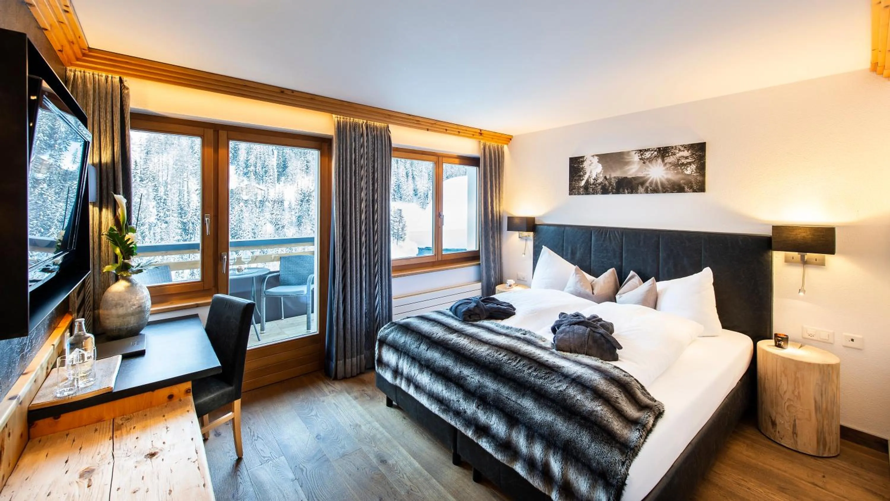 Photo of the whole room, Bed in LARET private Boutique Hotel - Adults only