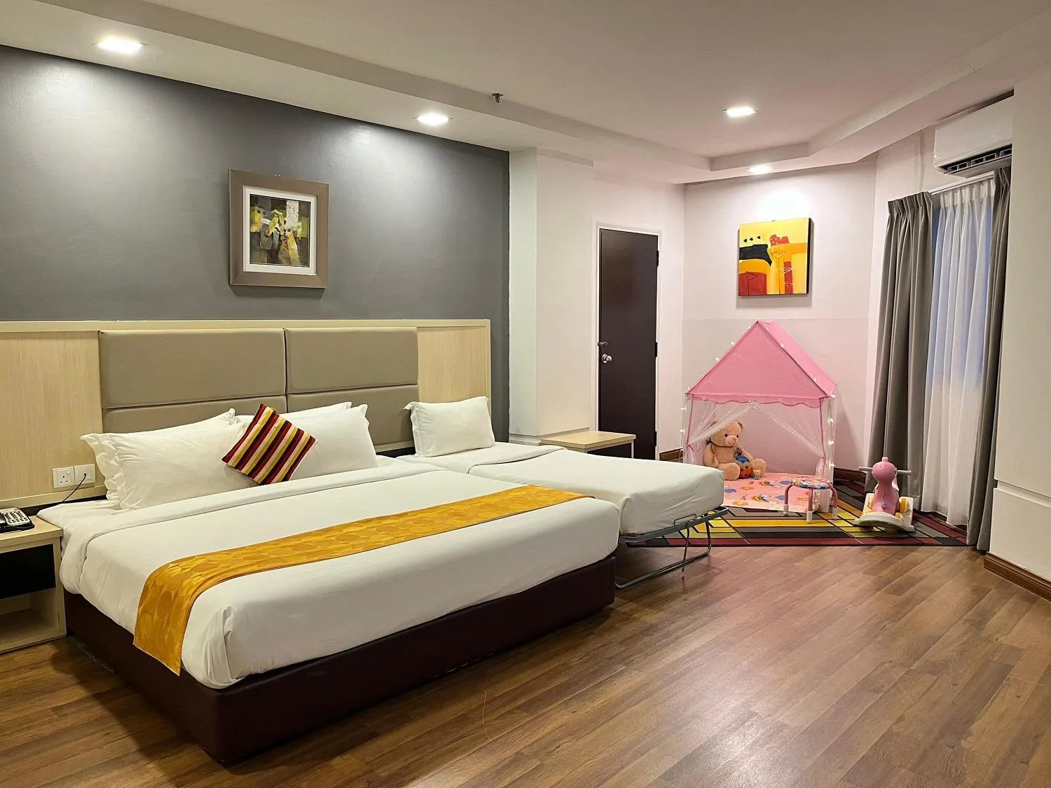 Bedroom, Bed in Hotel Sentral Riverview Melaka