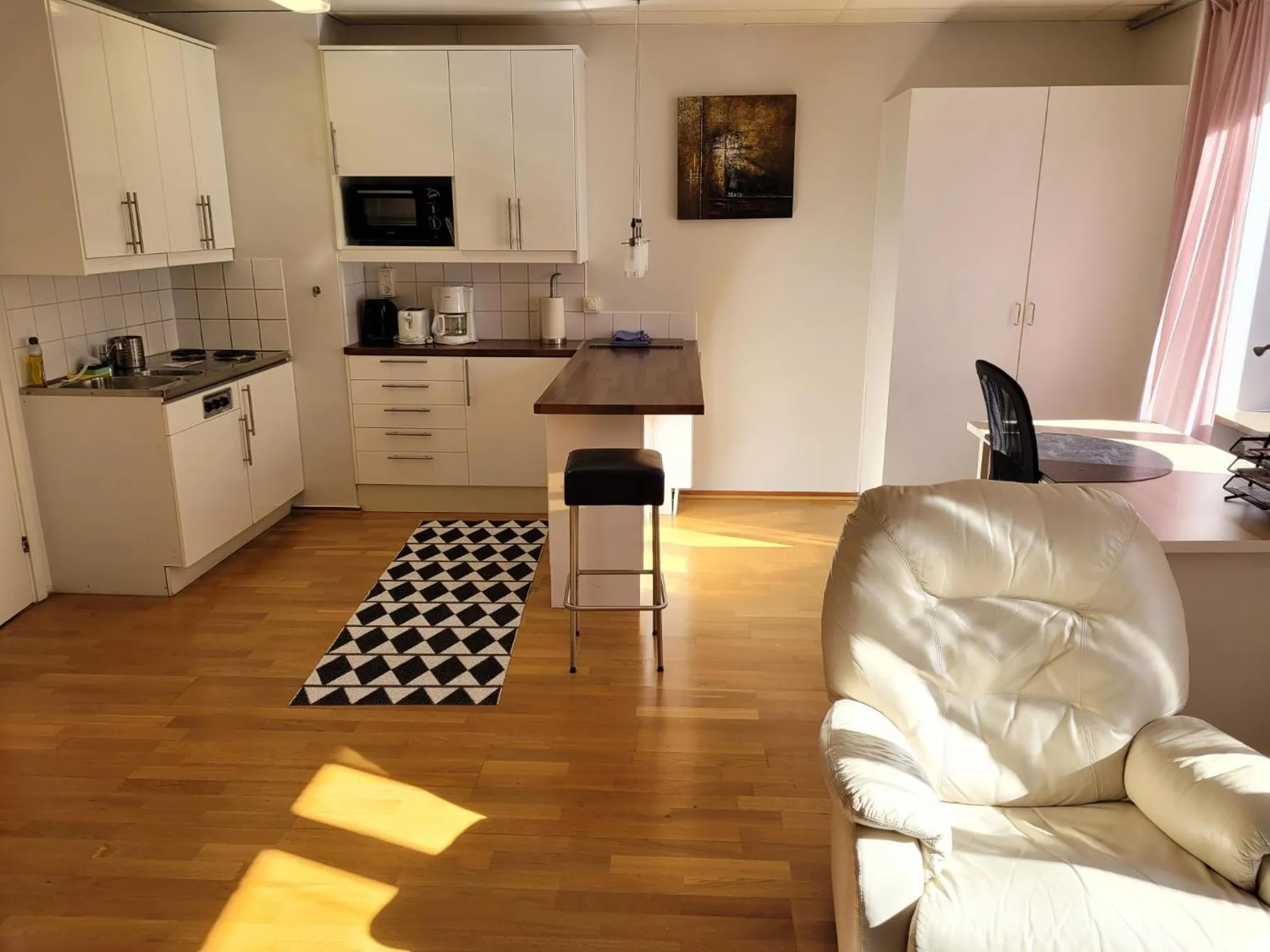 Stay Apartment Hotel