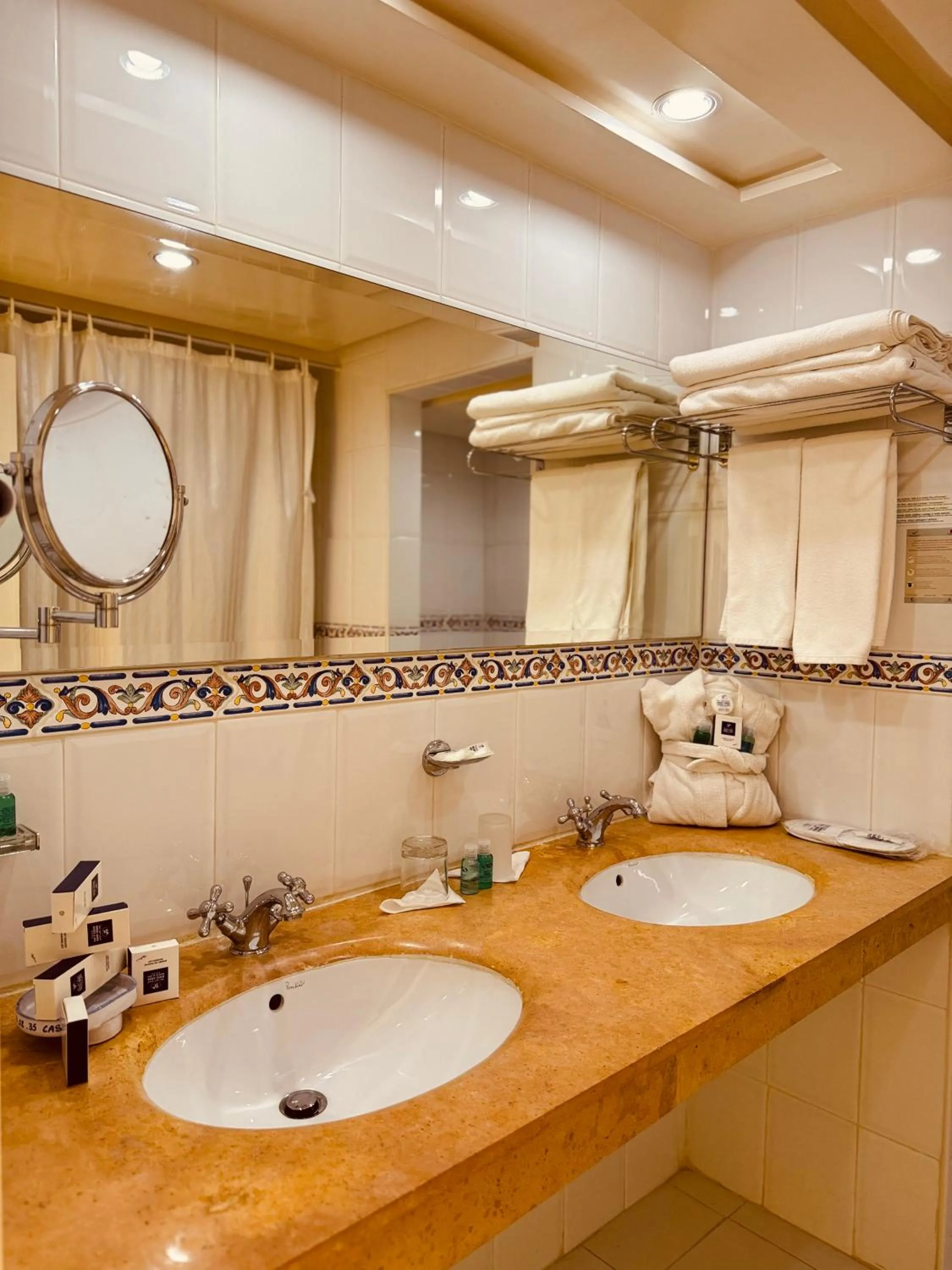 Bathroom in Hotel Idou Tiznit