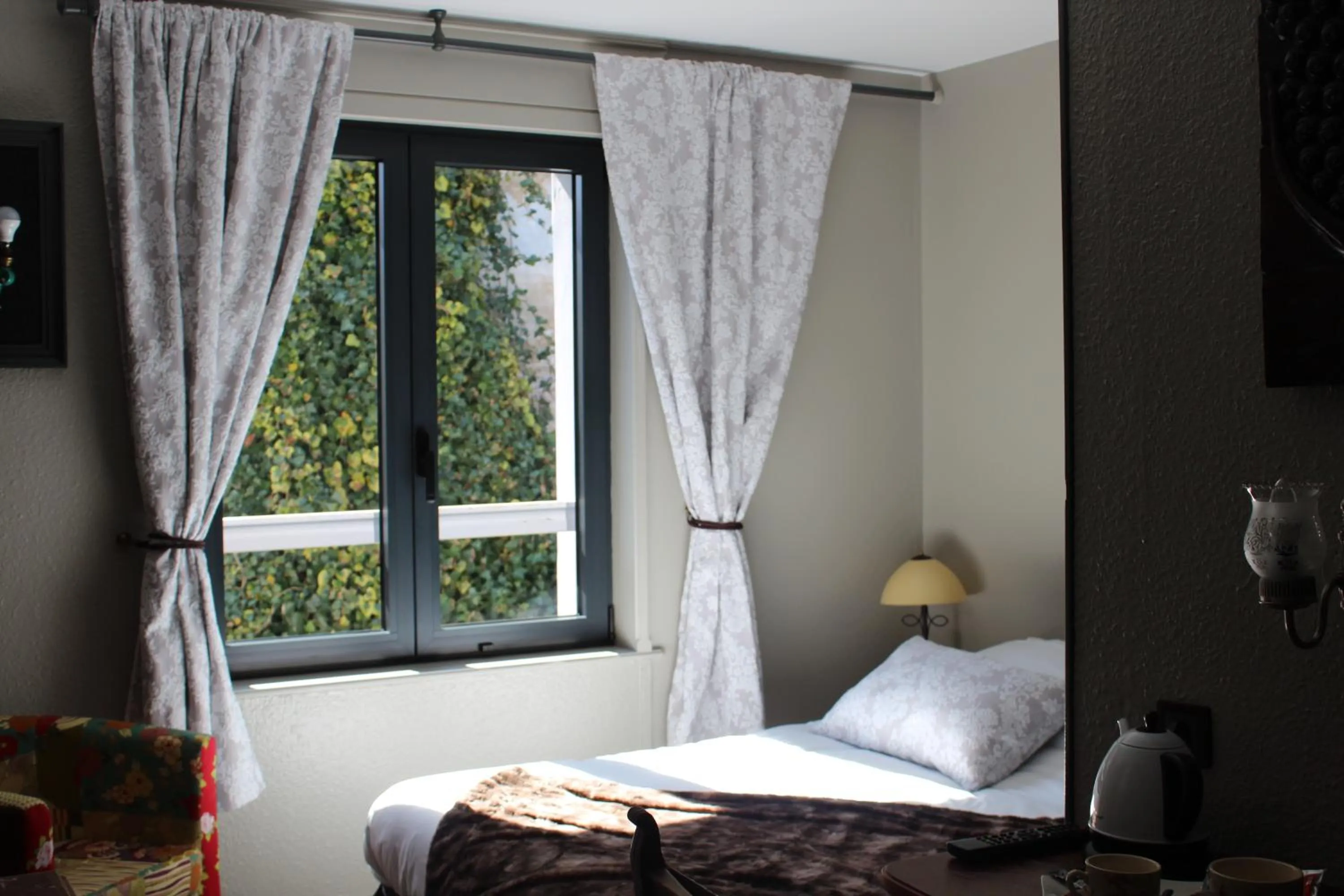 Bedroom, Bed in Hypnos Hotel