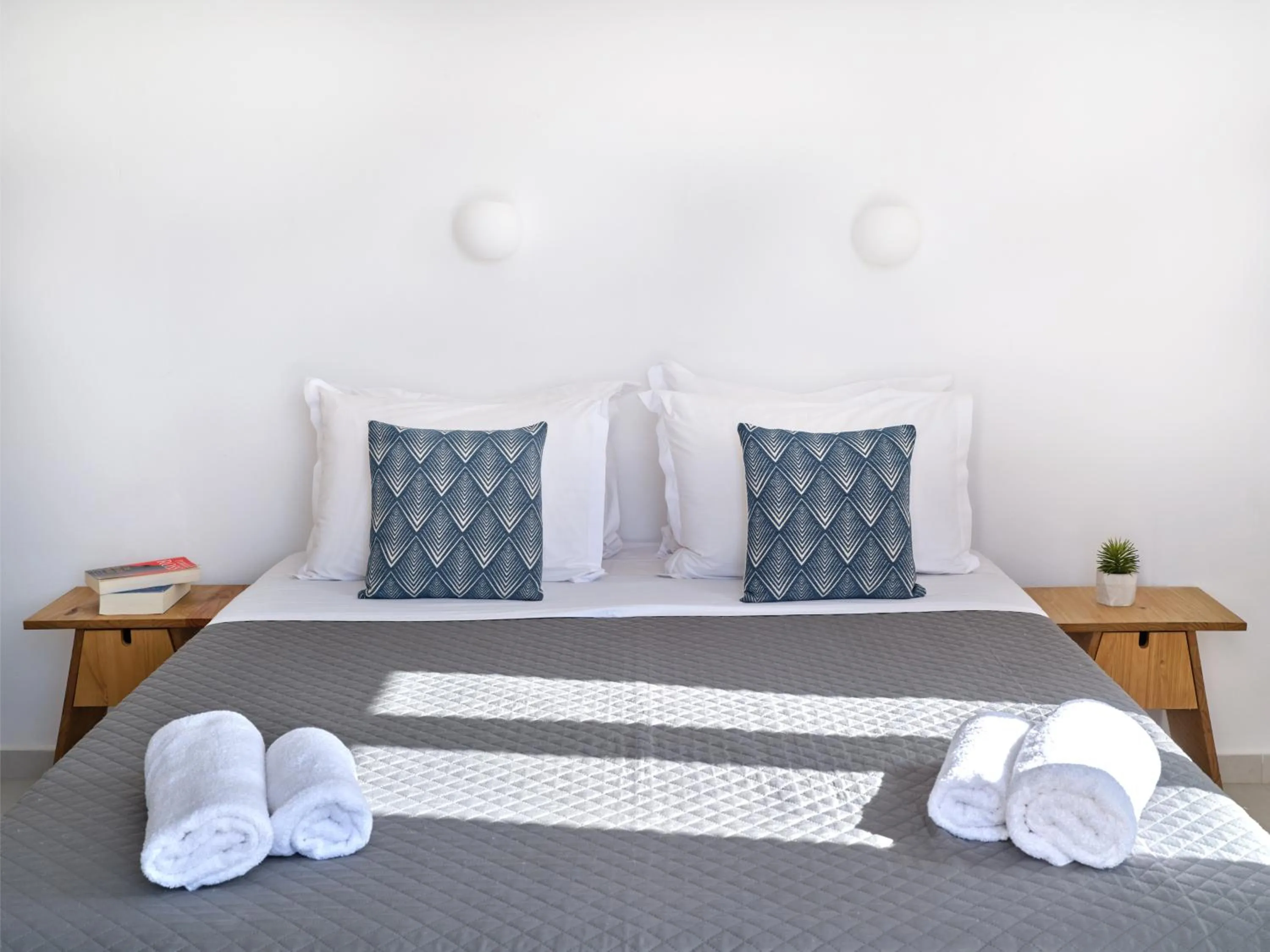 Bed in Akrotiri Hotel