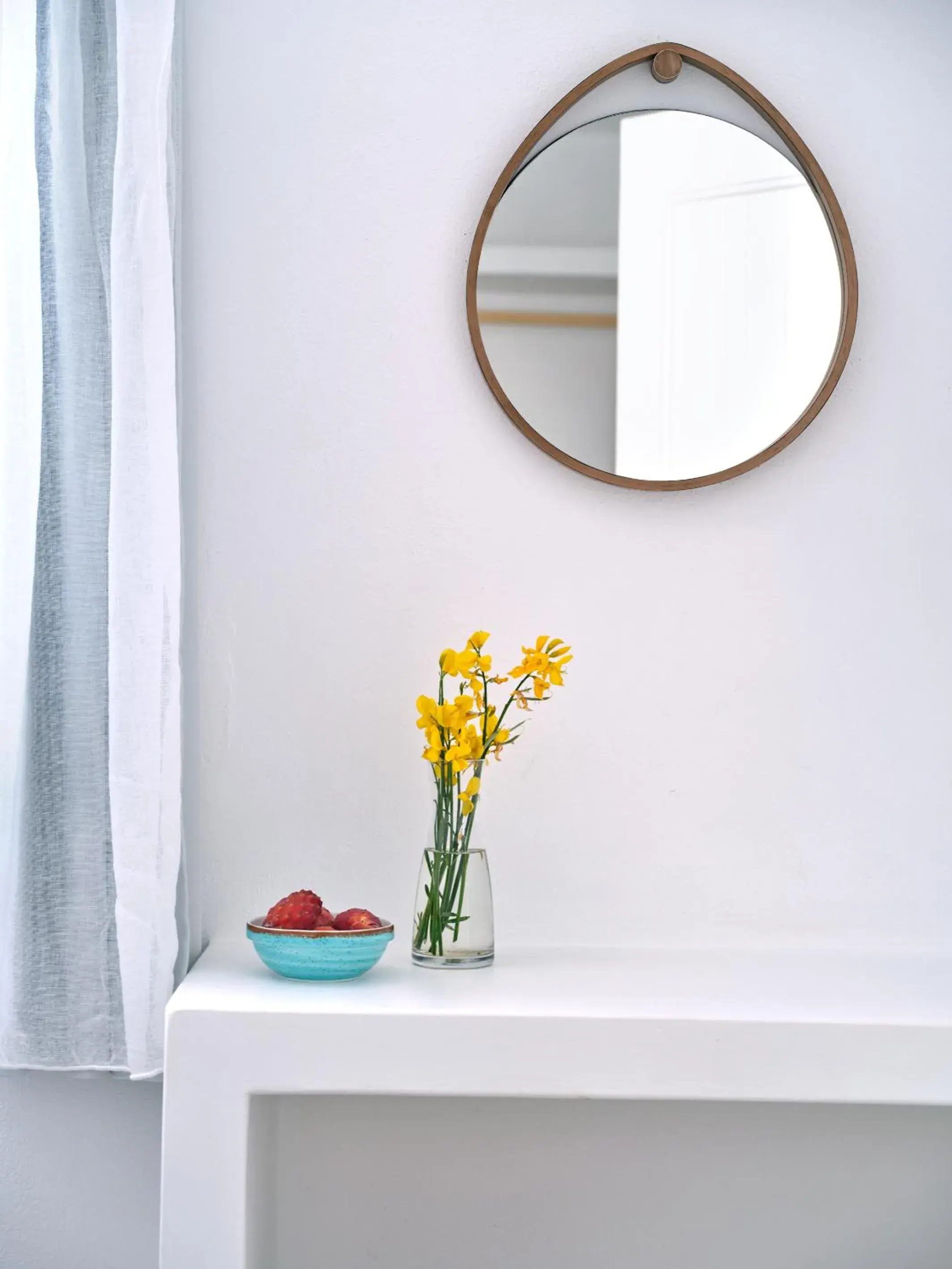 Budget Twin Room in Akrotiri Hotel Budget Twin Room in Akrotiri Hotel