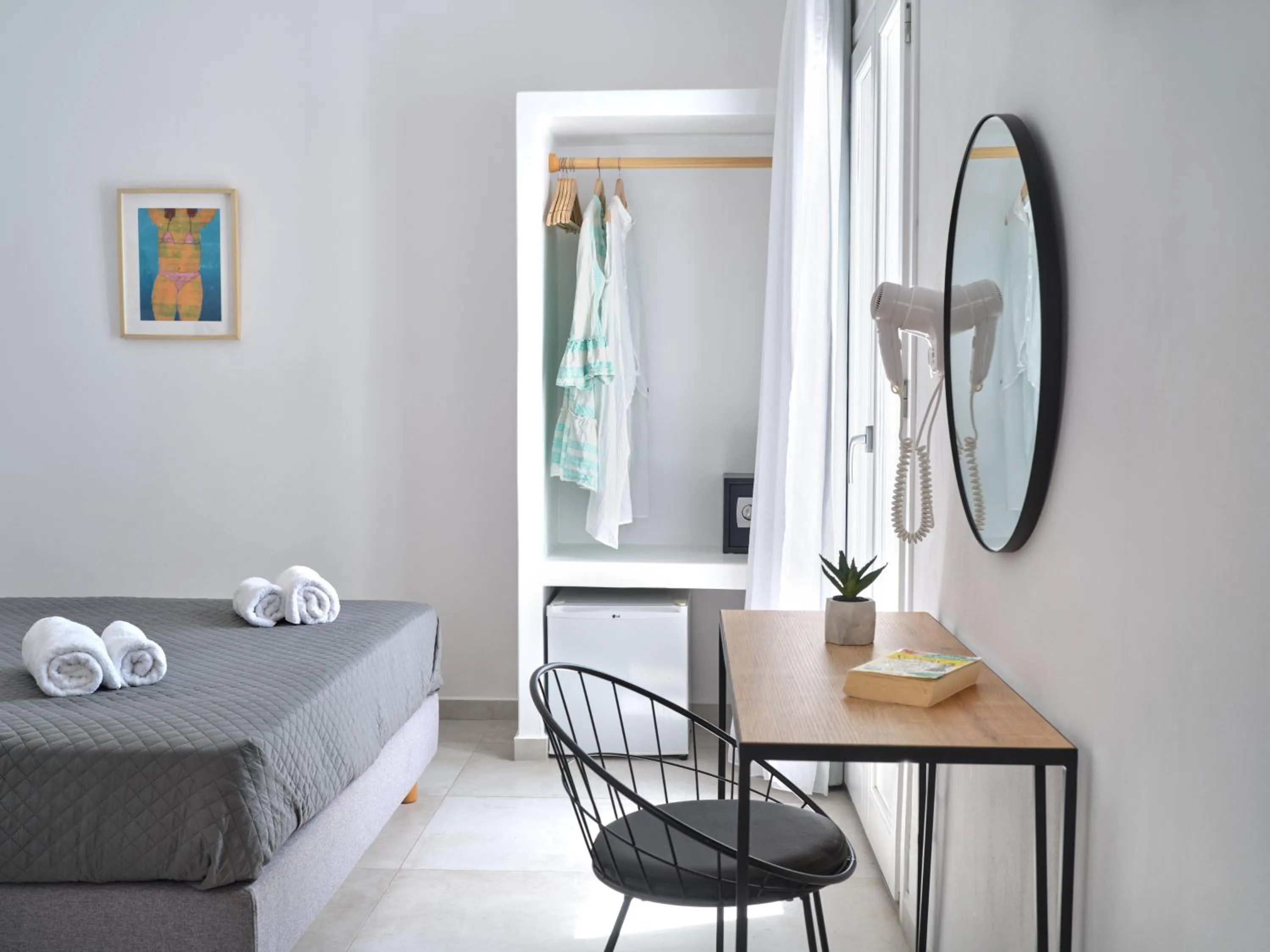 Bed in Akrotiri Hotel