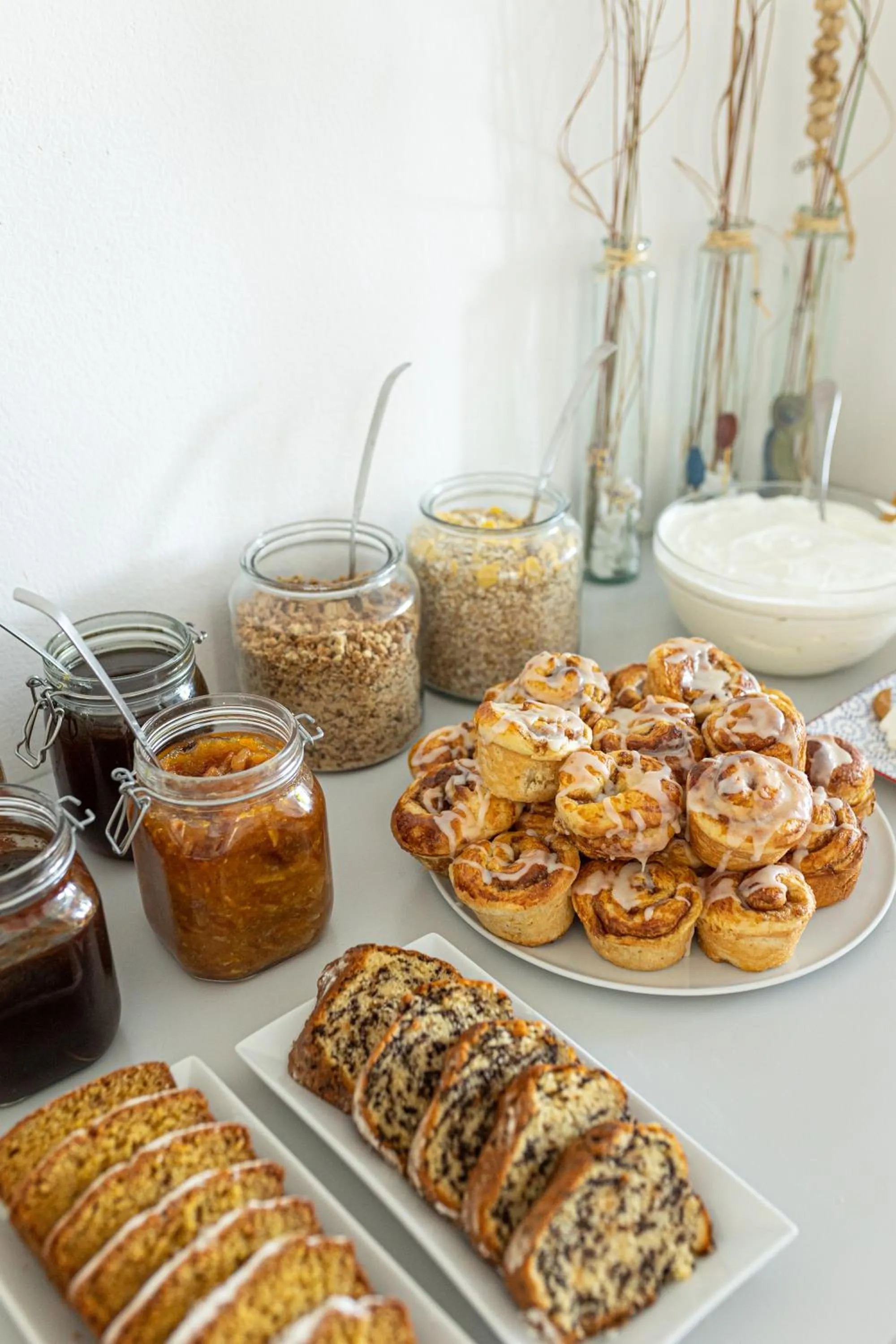 Food and drinks in Akrotiri Hotel