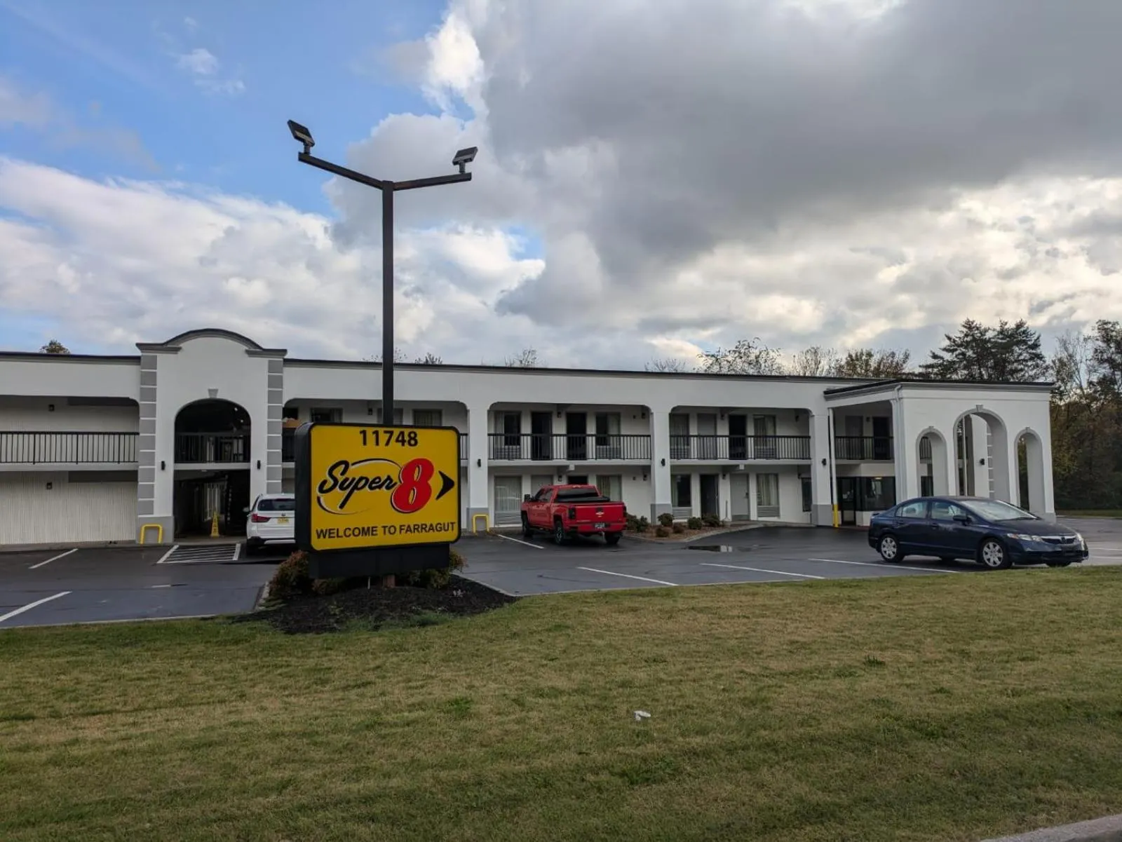 Property building in Super 8 by Wyndham Knoxville West/Farragut