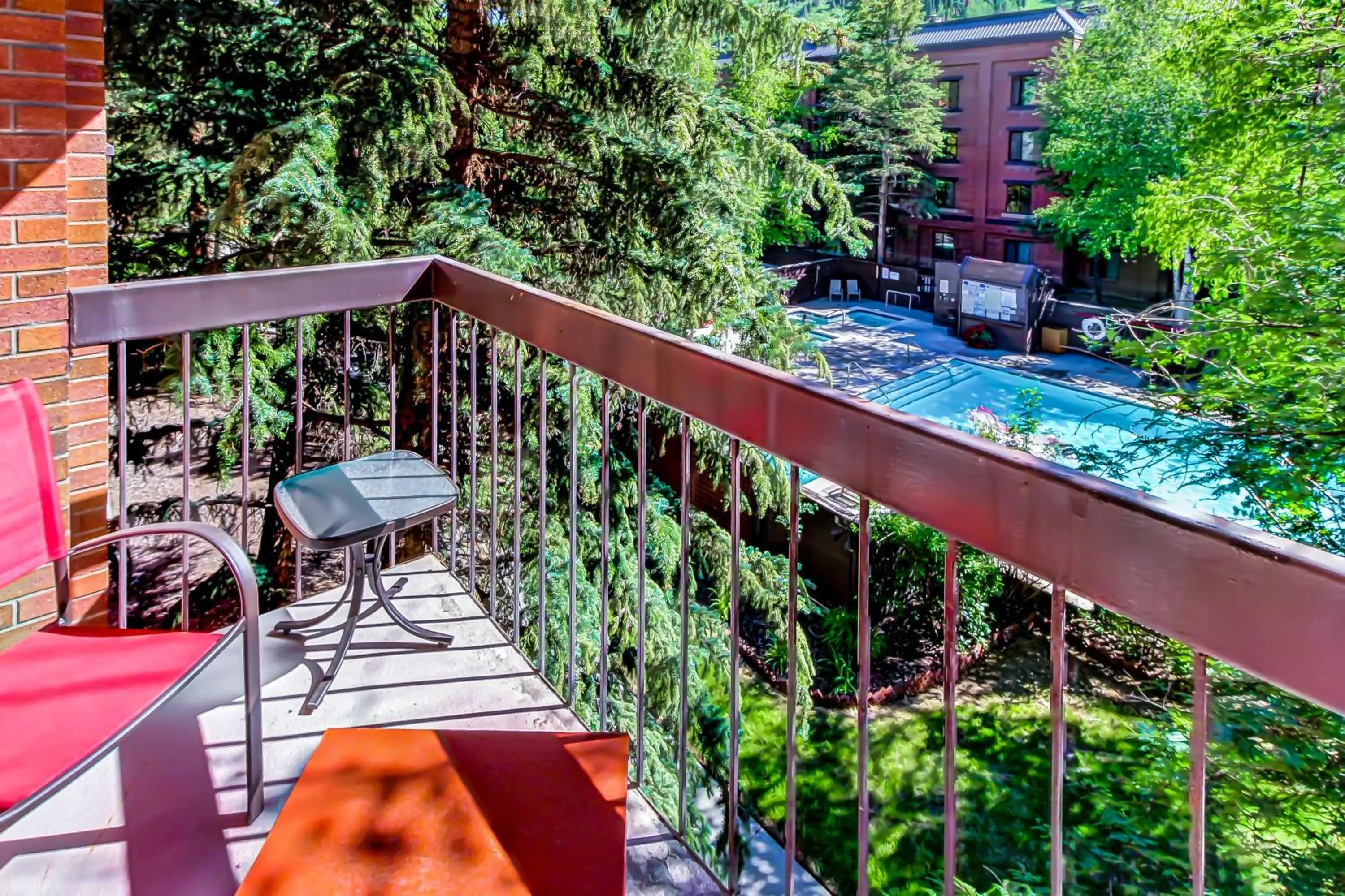 Park Station Luxury Retreat