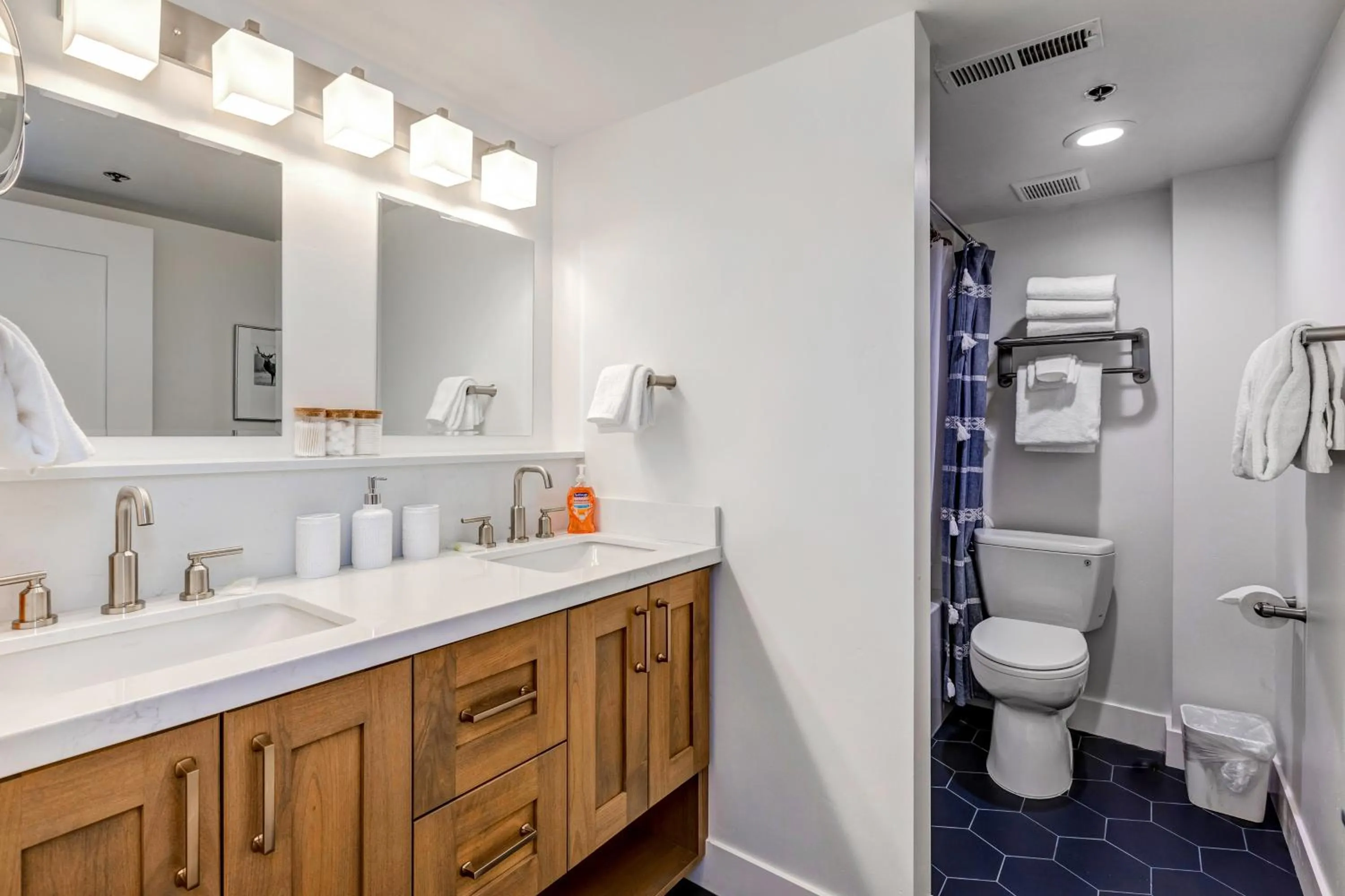 Park Station Luxury Retreat