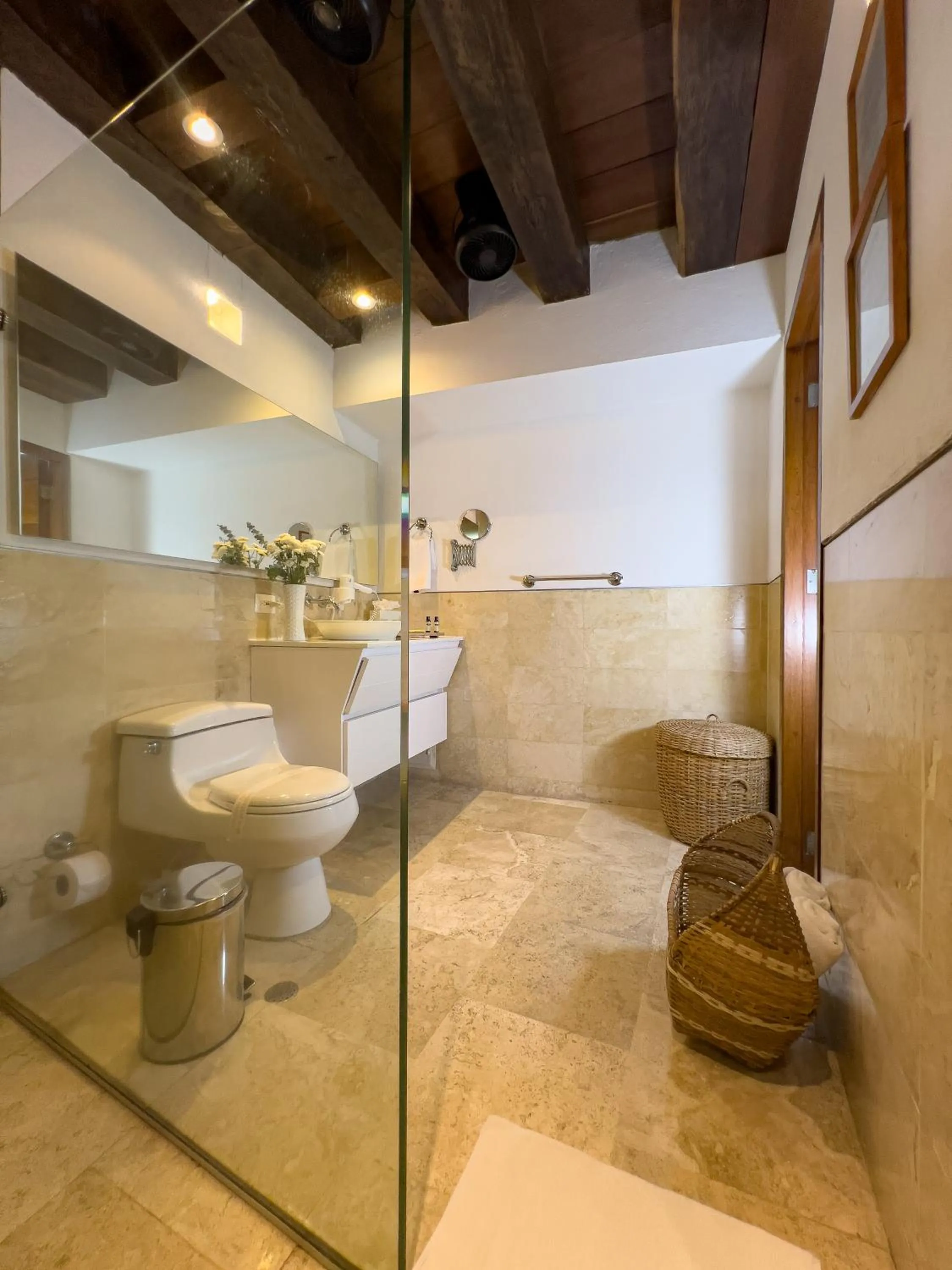 Bathroom in Casa Claver Loft Boutique Hotel