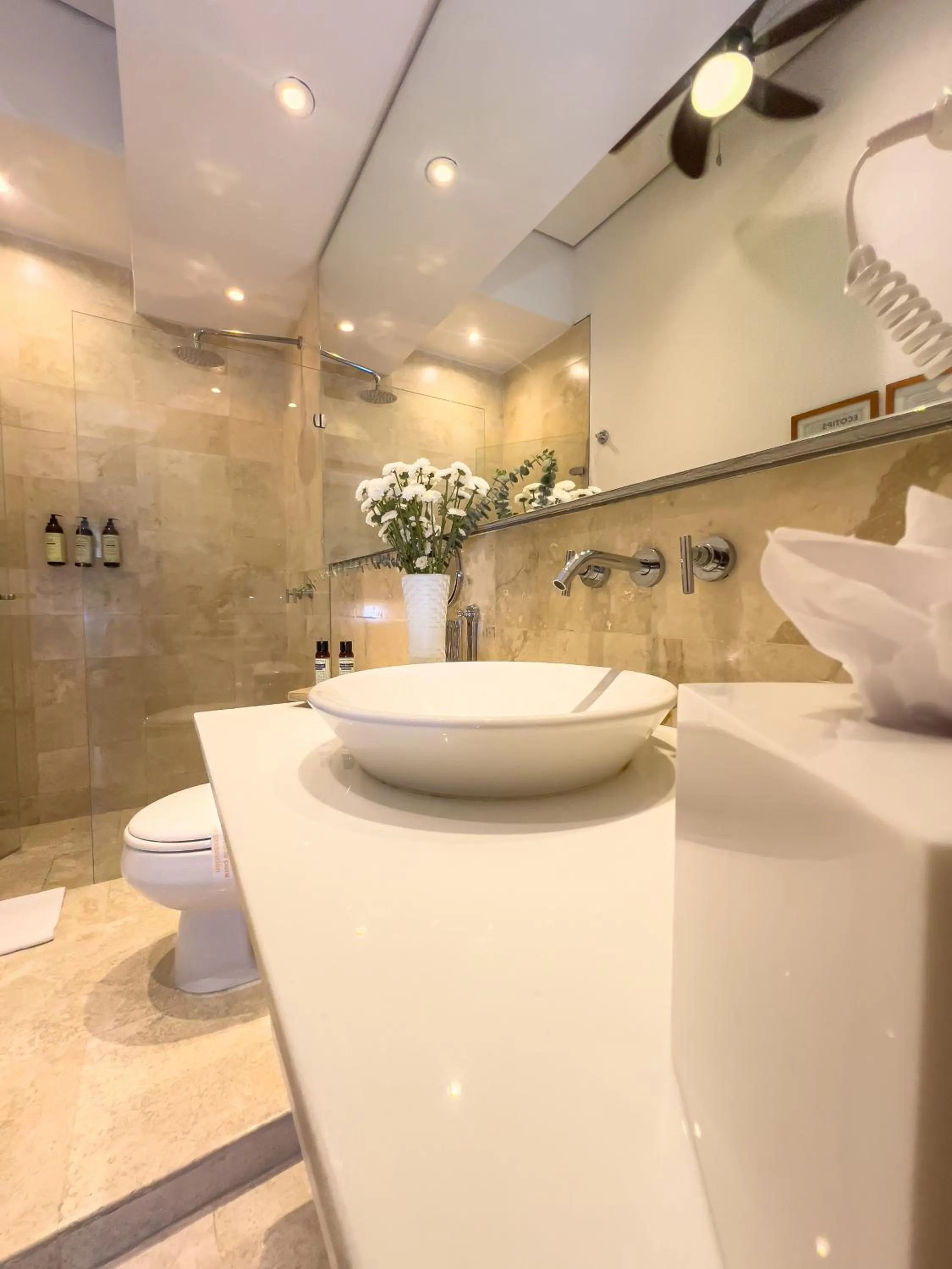 Bathroom in Casa Claver Loft Boutique Hotel