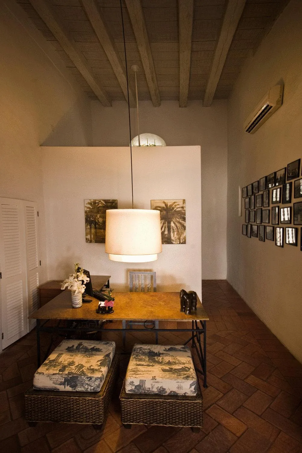 Seating area, Bed in Hotel Casa Quero