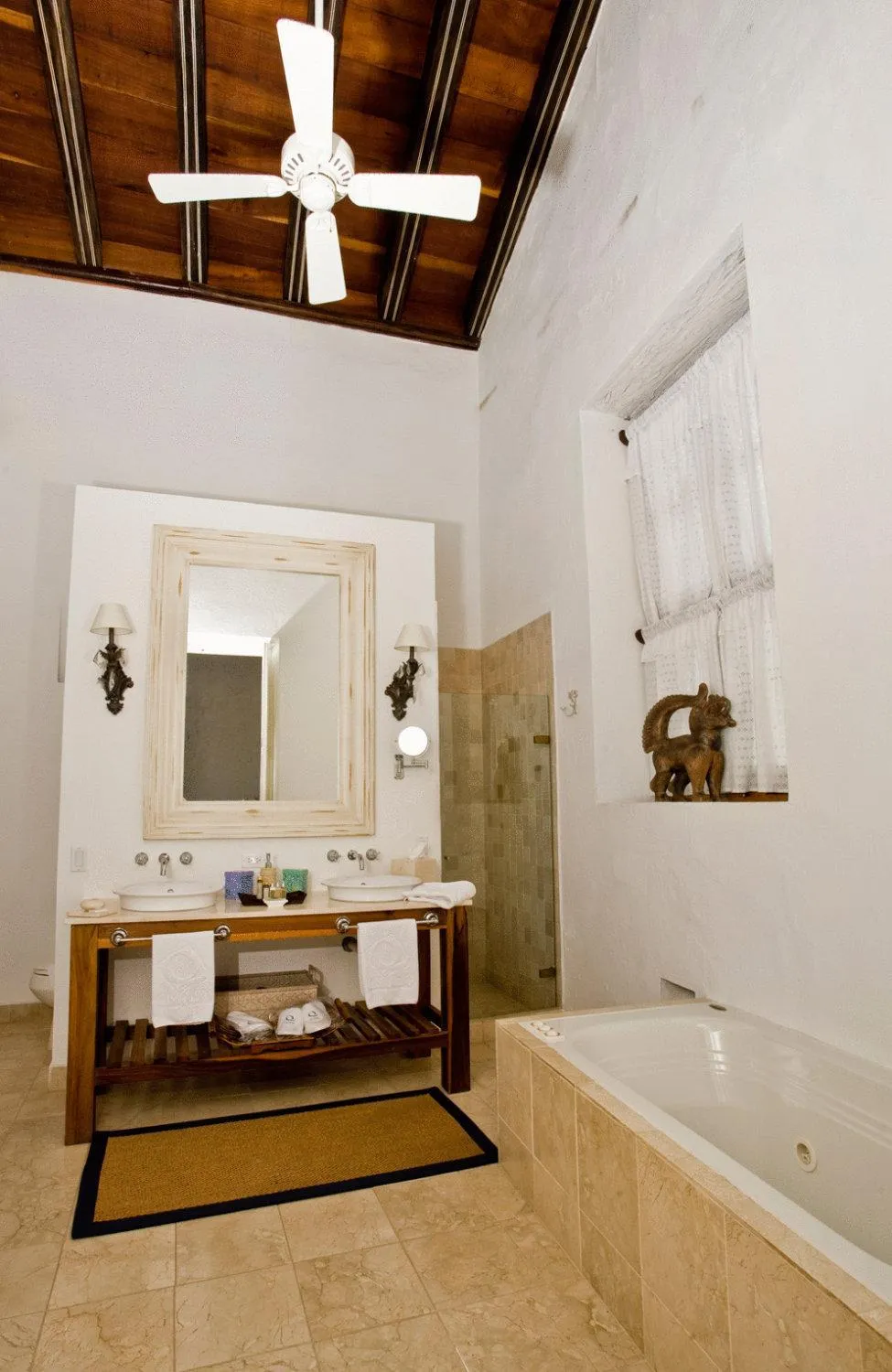Bathroom in Hotel Casa Quero