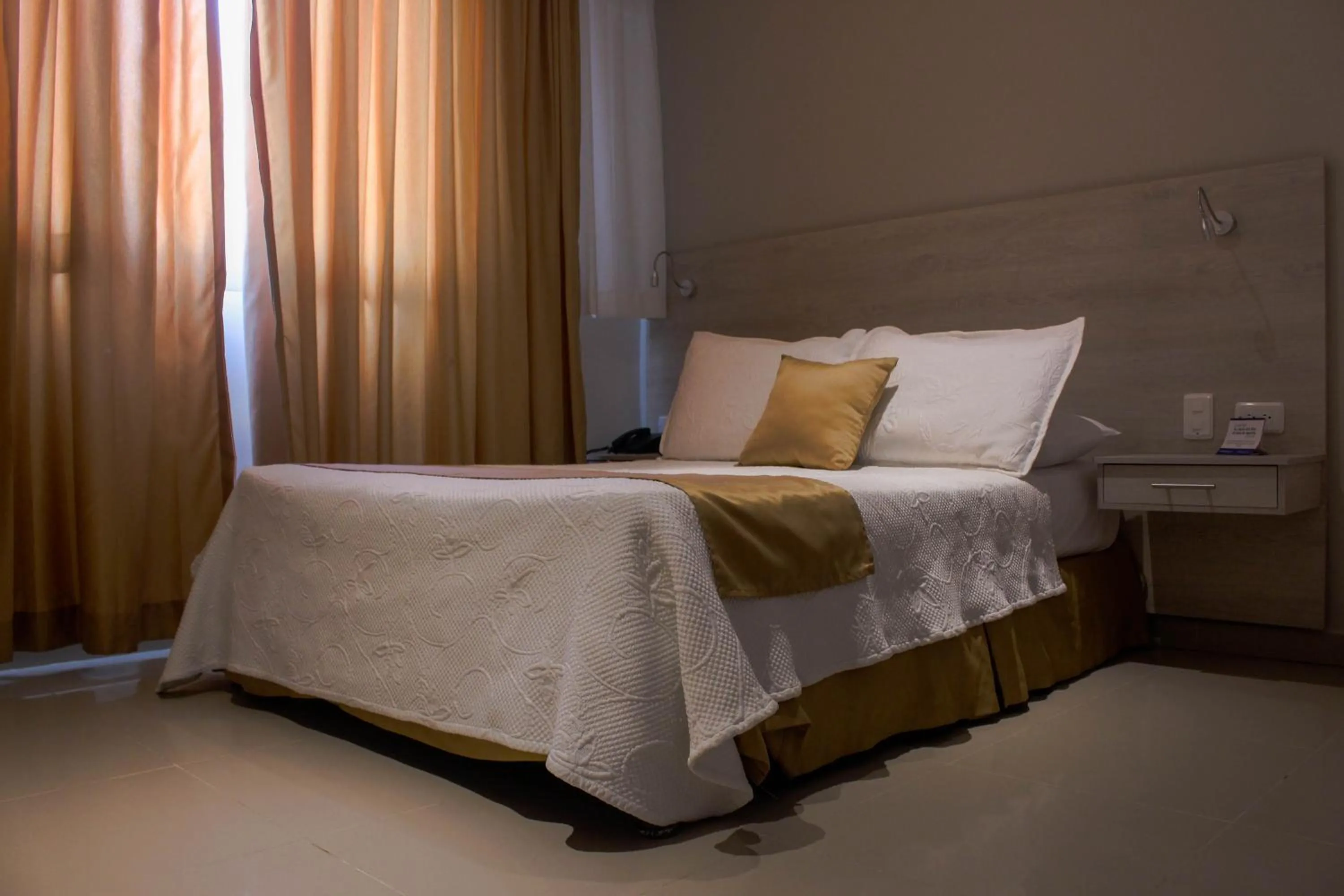 Bed in Hotel Dorado Plaza Bocagrande - All Inclusive