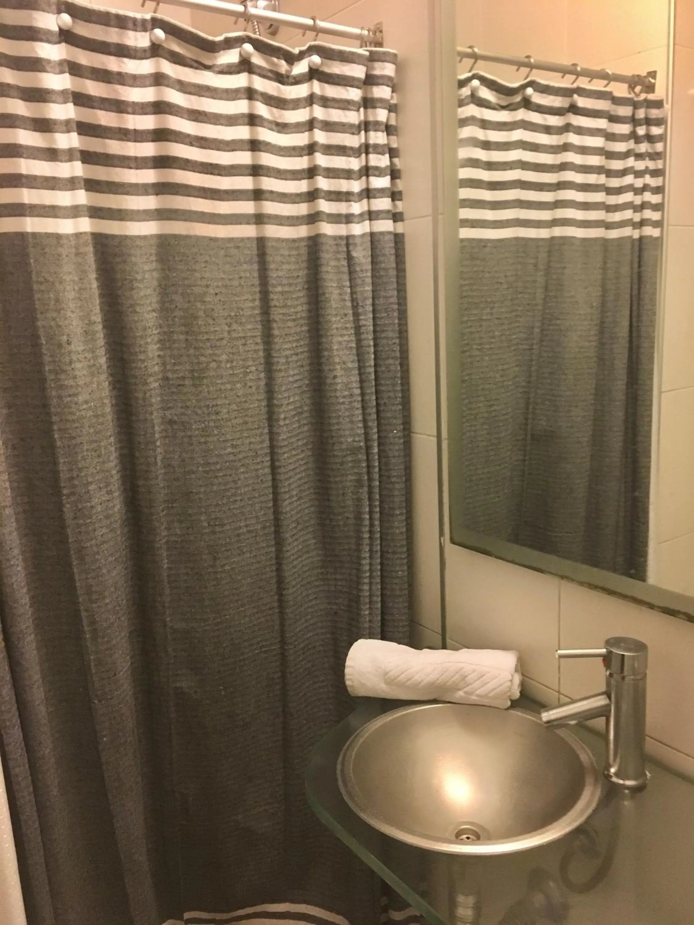 Bathroom in Urbano Hotel