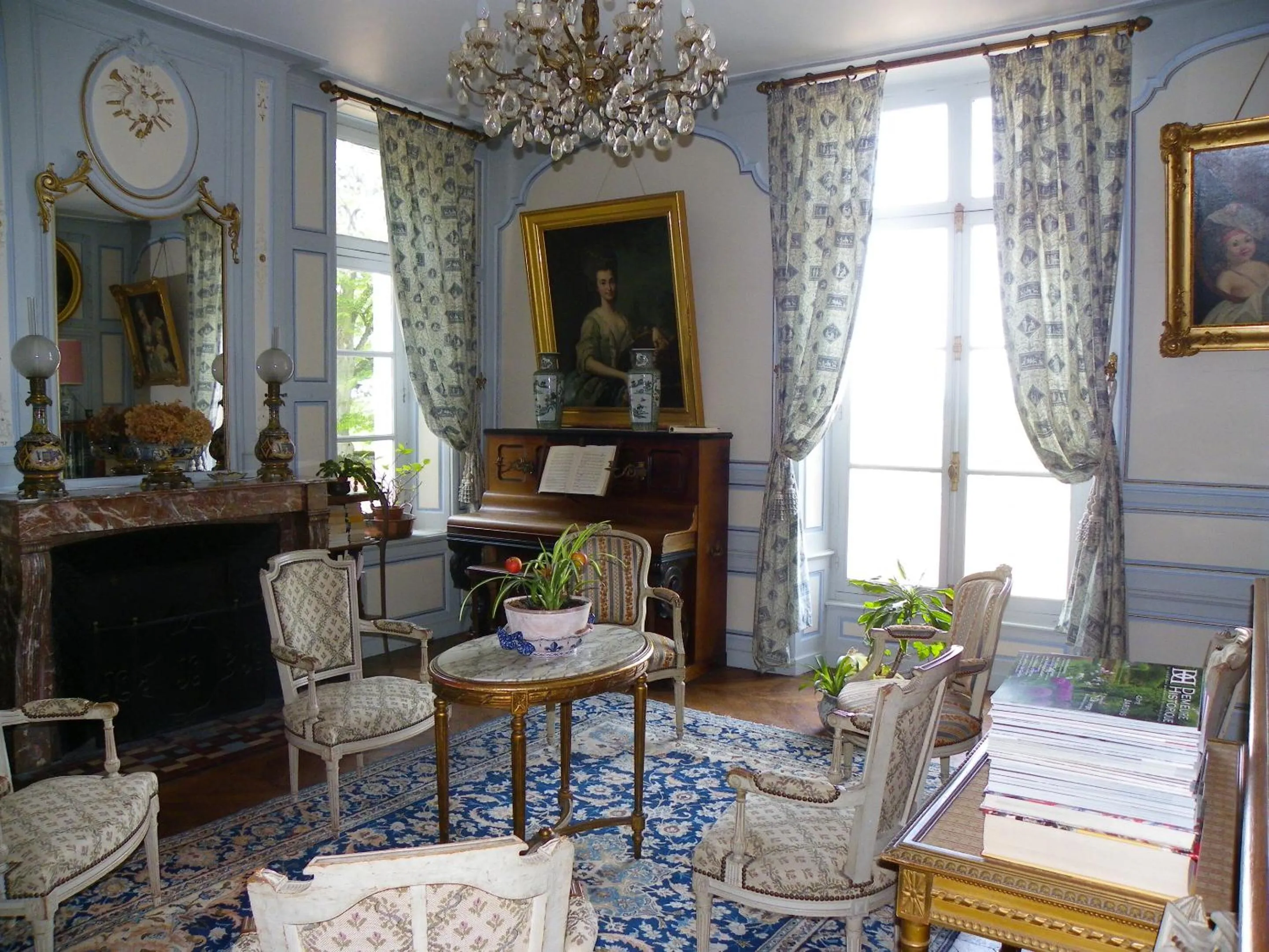 Living room in Château de Colliers