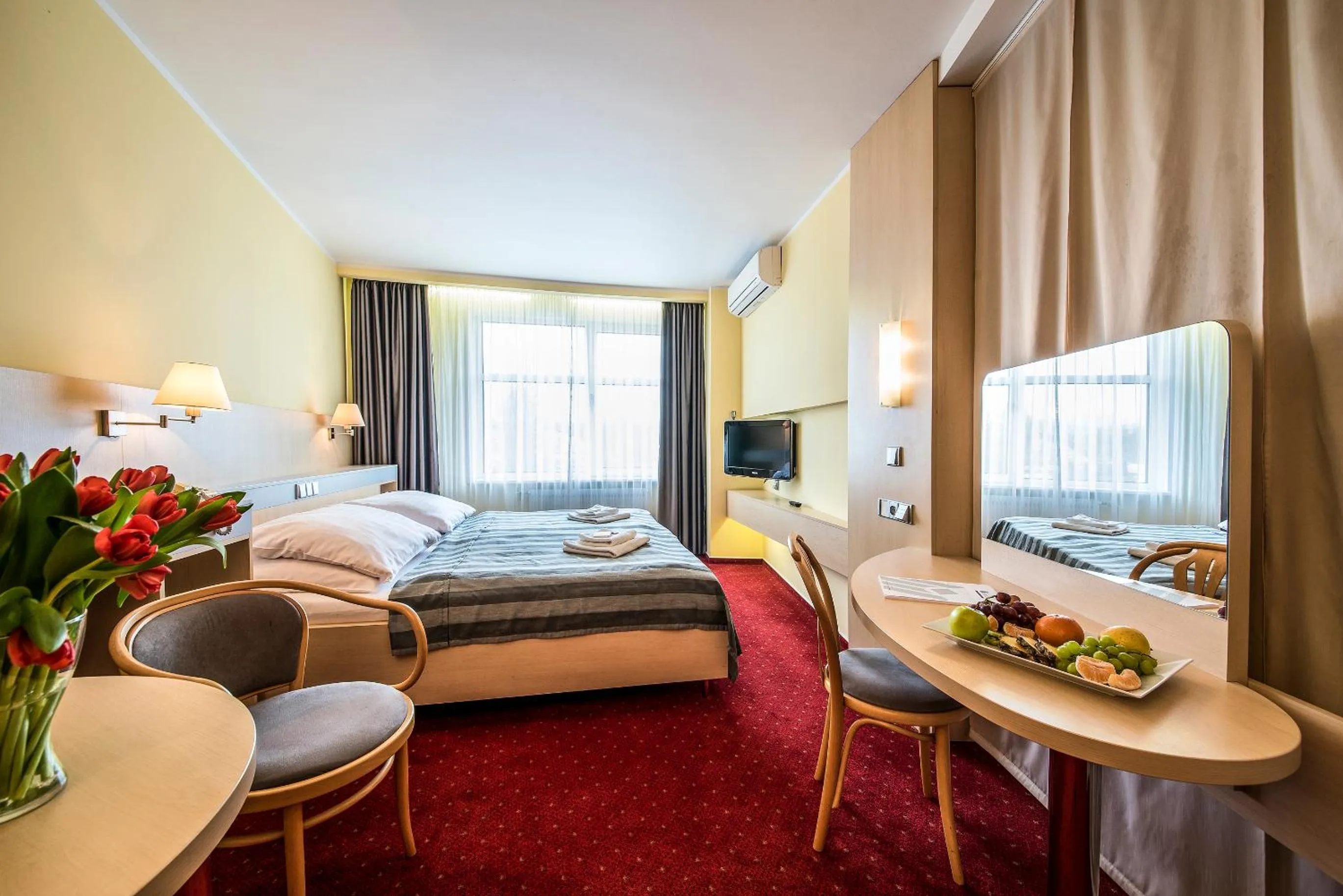 Bedroom, Bed in Hotel Jana Congress & Wellness