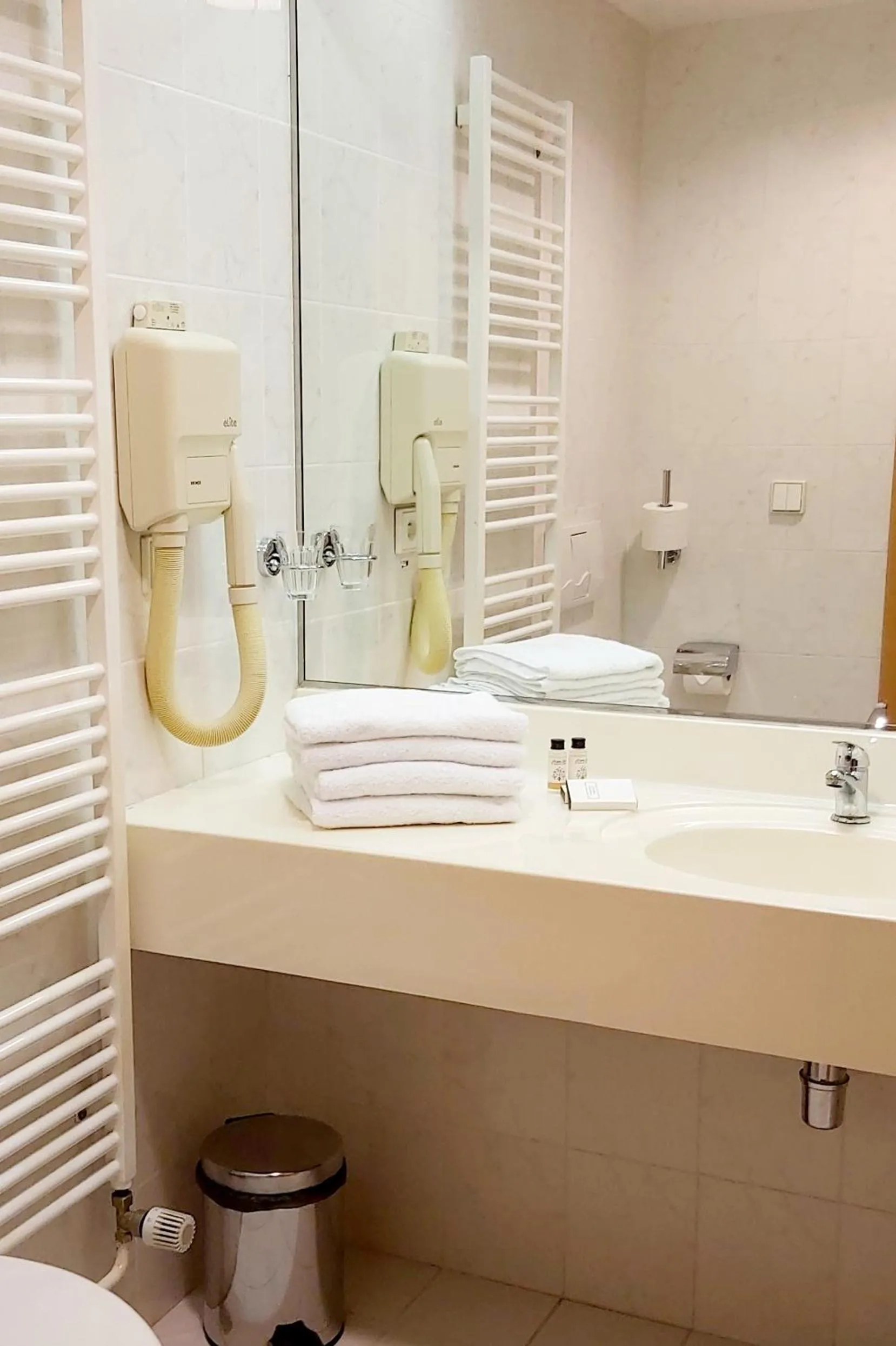 Bathroom in Hotel Jana Congress & Wellness