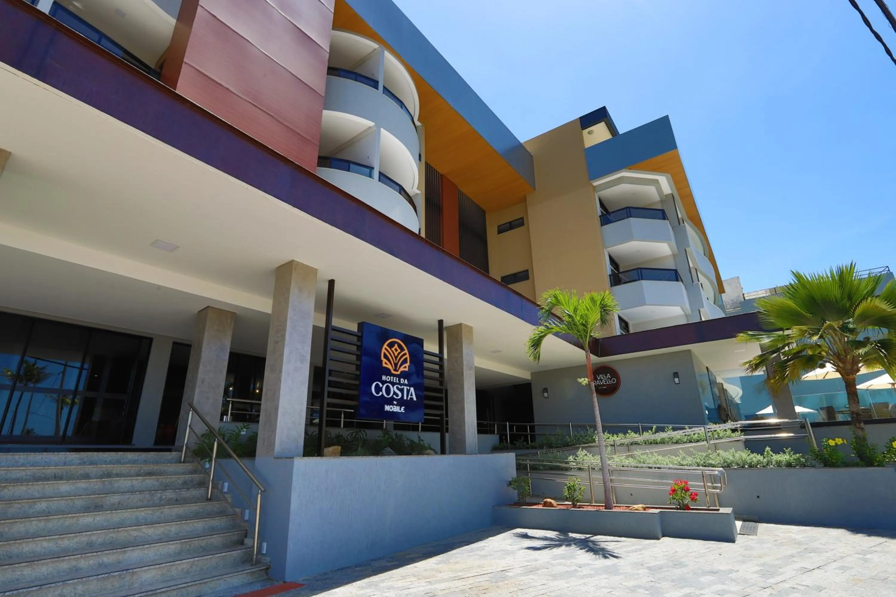 Facade/entrance in Hotel da Costa By Nobile