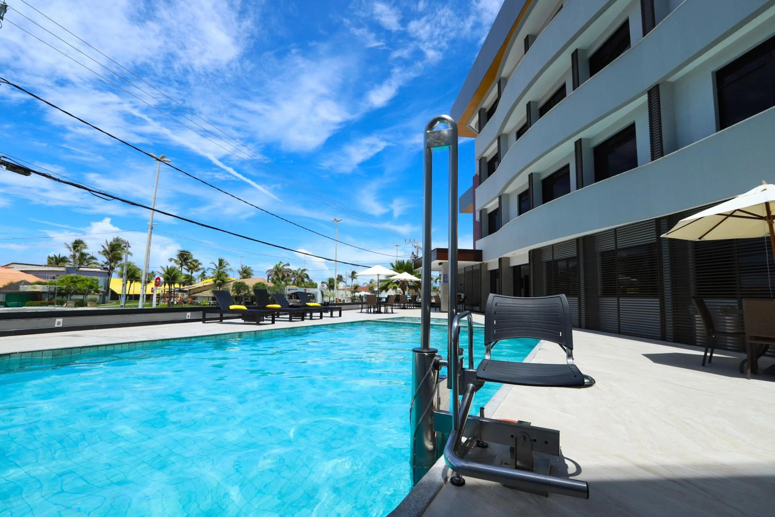 Swimming pool in Hotel da Costa By Nobile