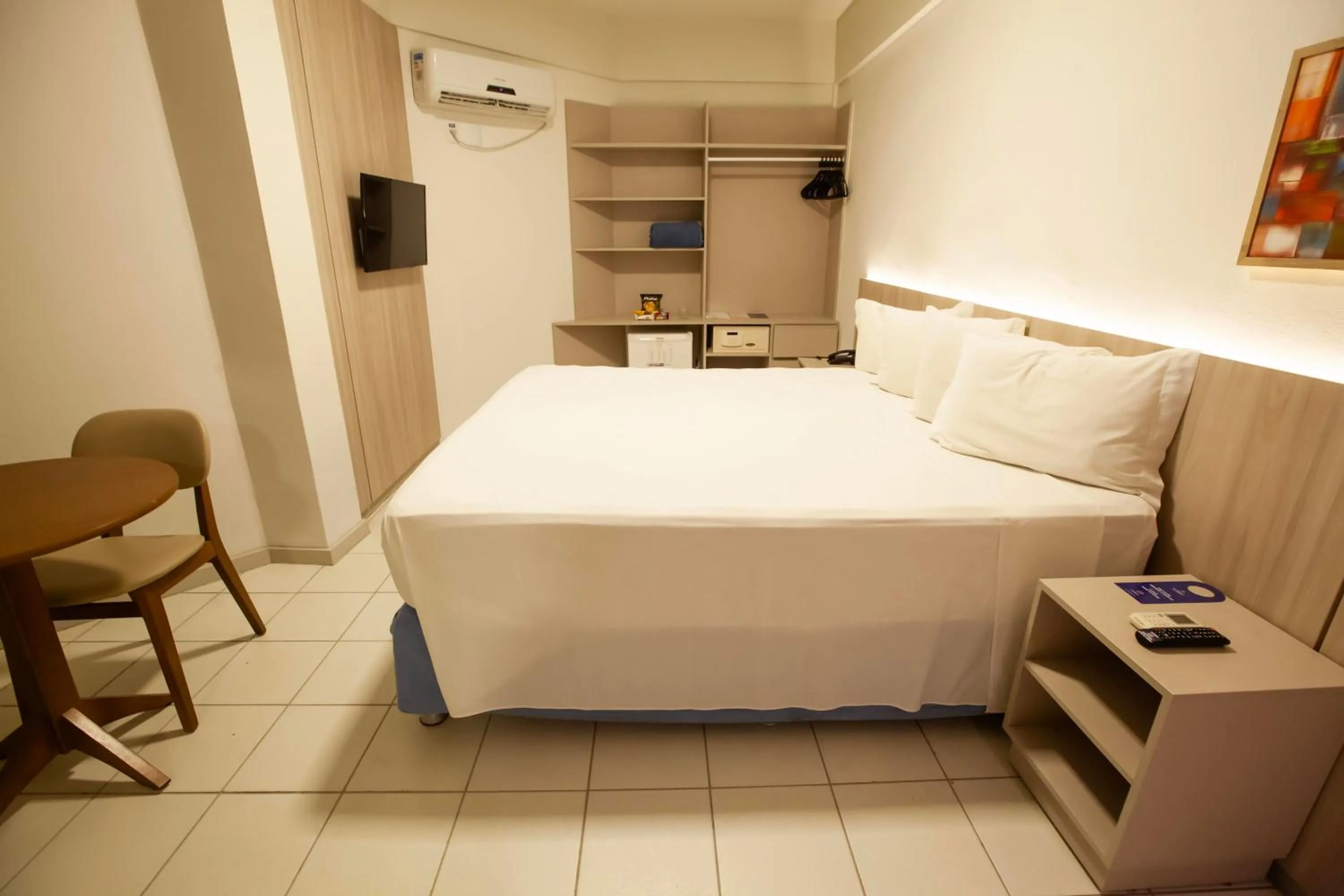 Bedroom, Bed in Hotel da Costa By Nobile