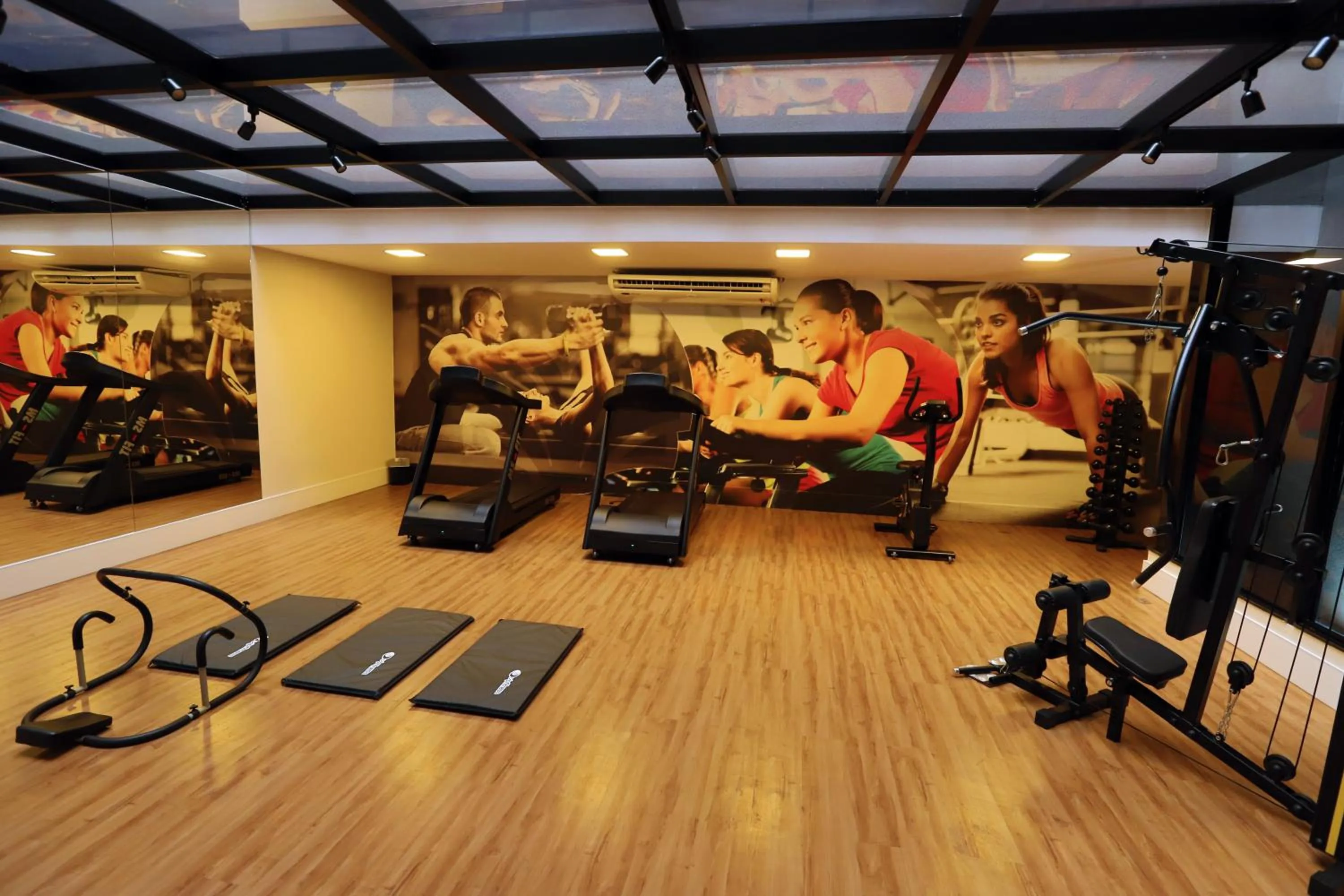 Fitness centre/facilities in Hotel da Costa By Nobile