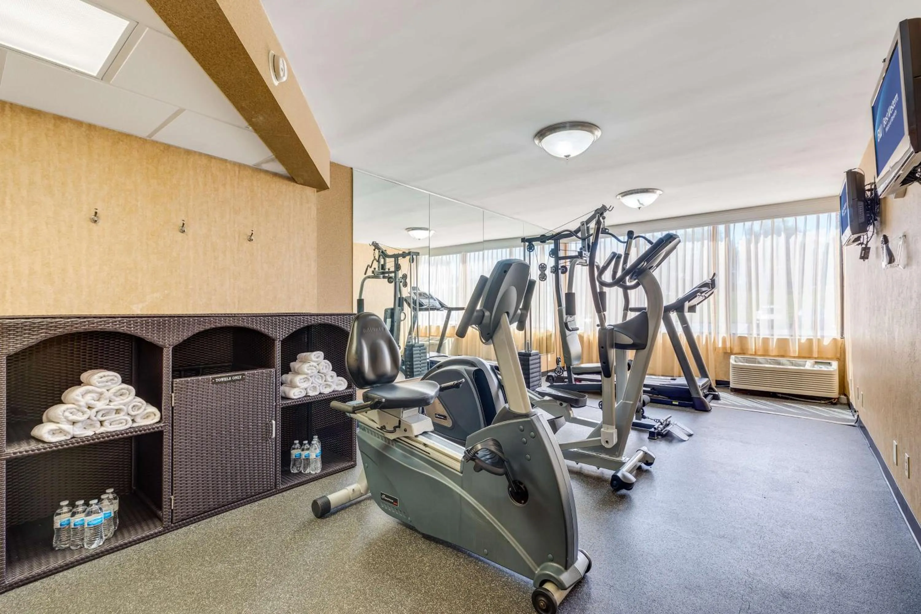 Fitness centre/facilities in The Independence Inn - Charlotte Matthews