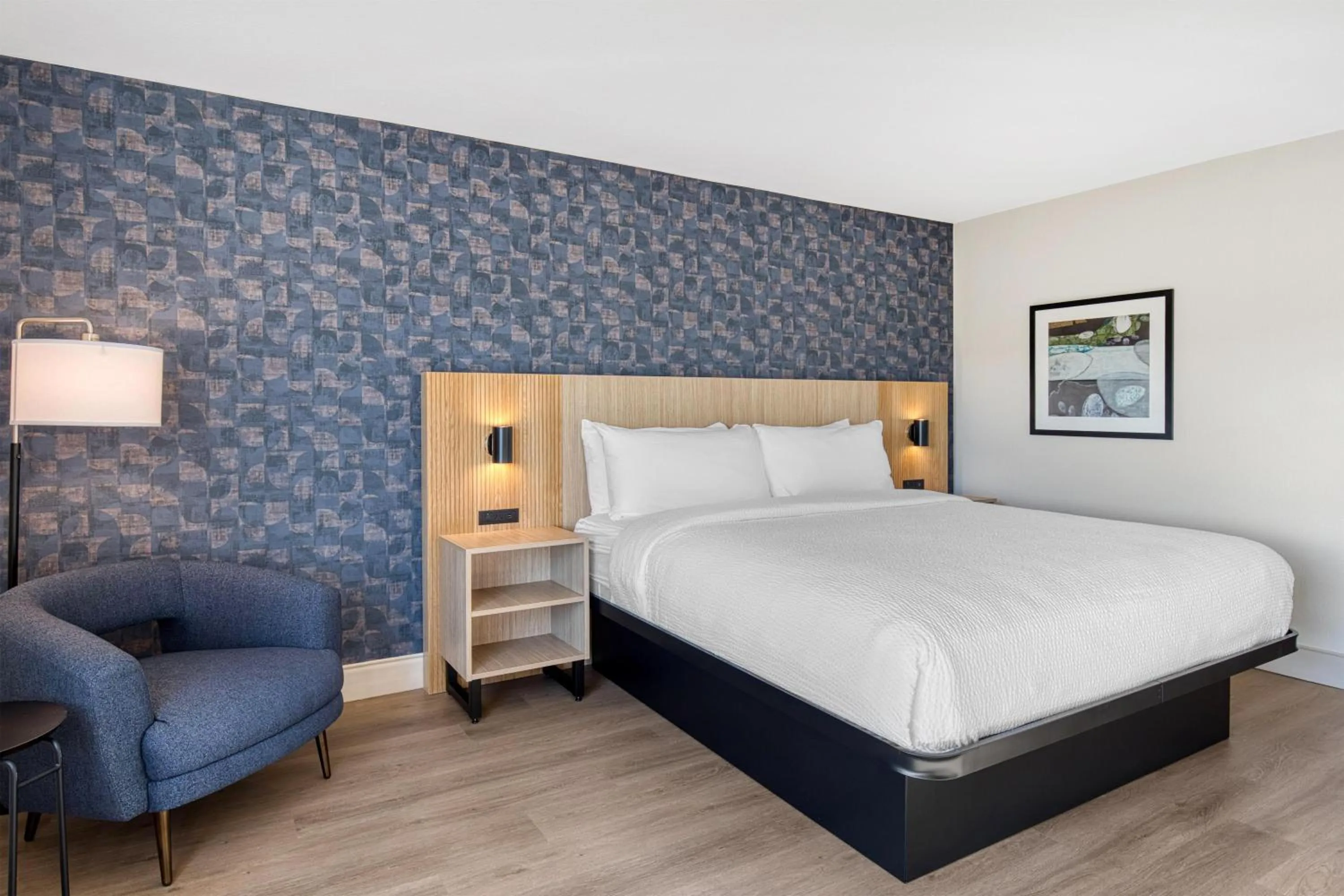 Bedroom, Bed in Best Western Byron Center