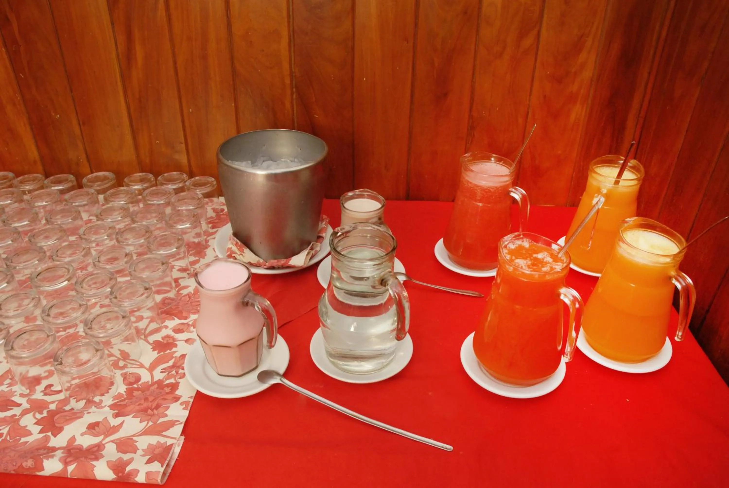 Breakfast in Hotel Bucsky