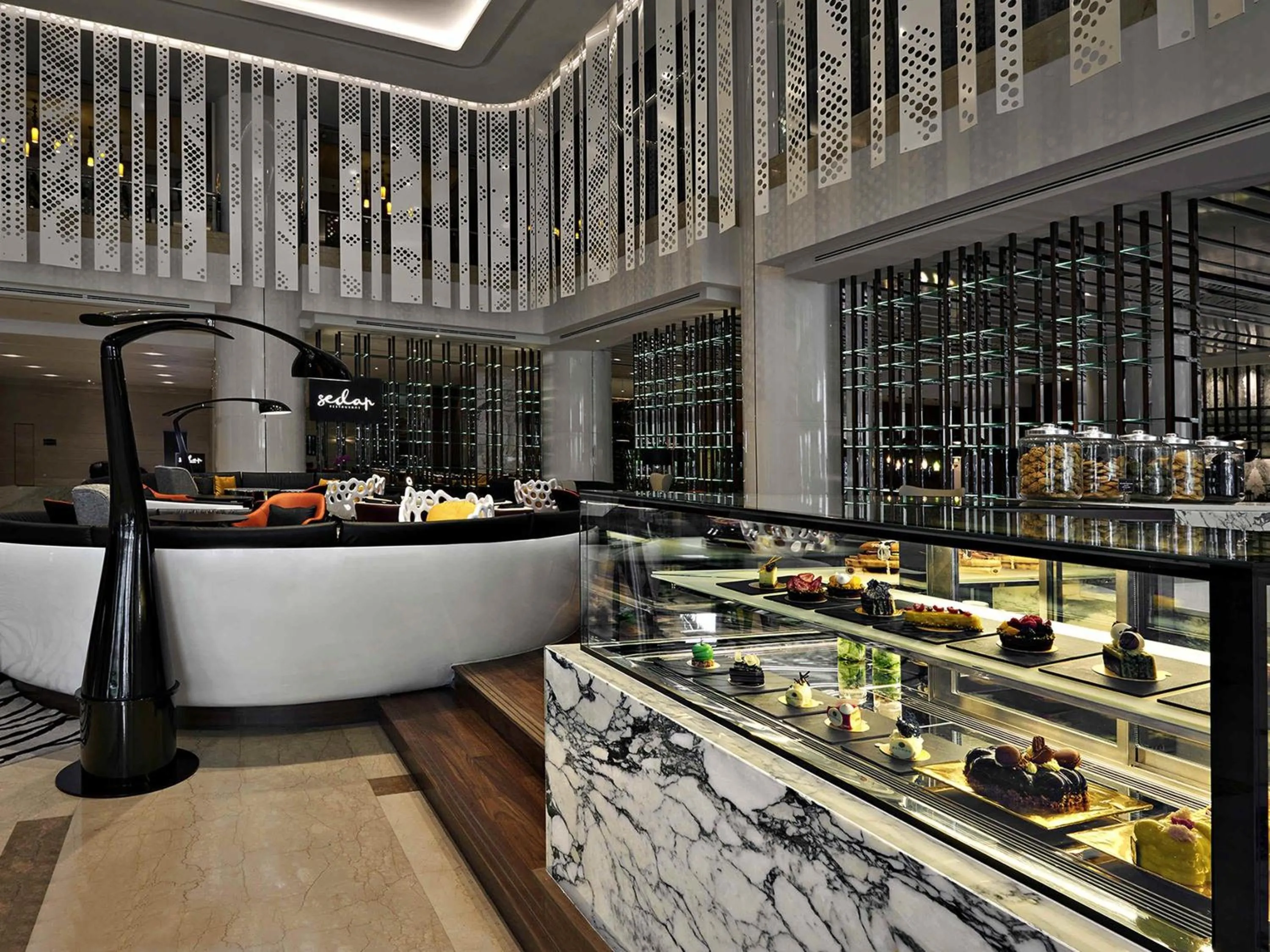 Restaurant/places to eat in Pullman Kuala Lumpur City Centre Hotel & Residences