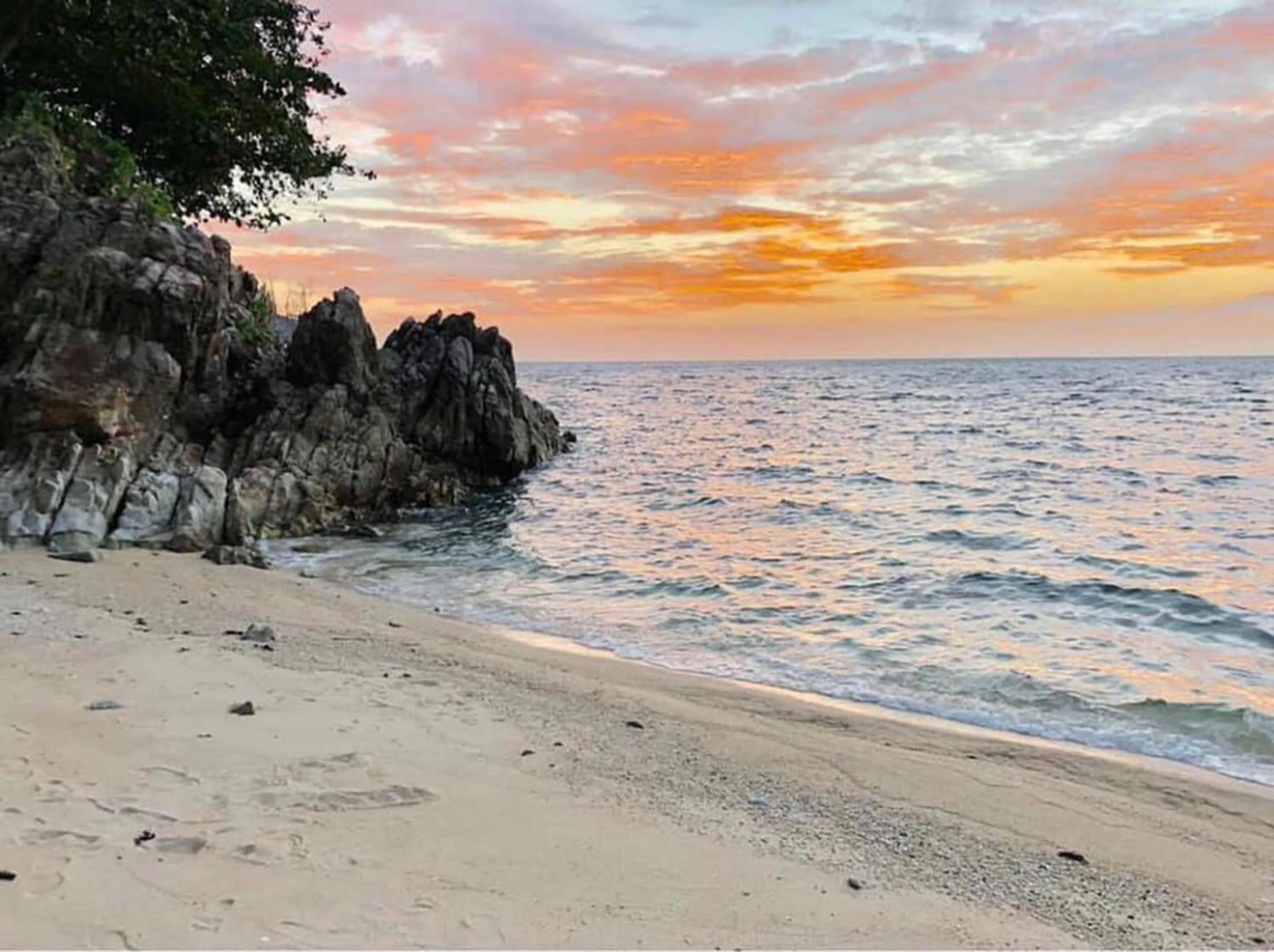 Beach in Bounty Resort