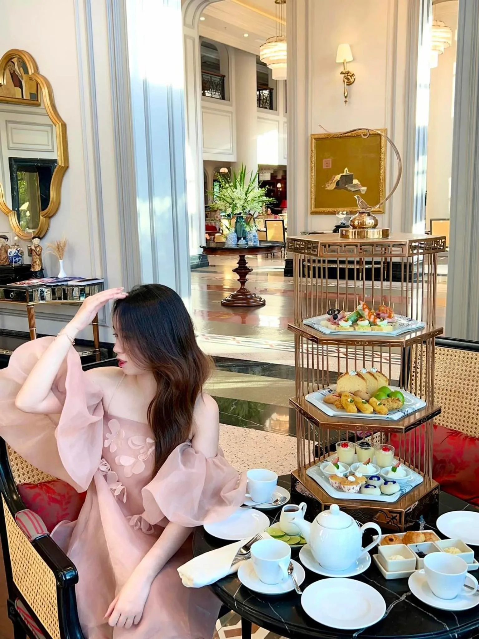 Food and drinks in Silk Path Grand Hue Hotel