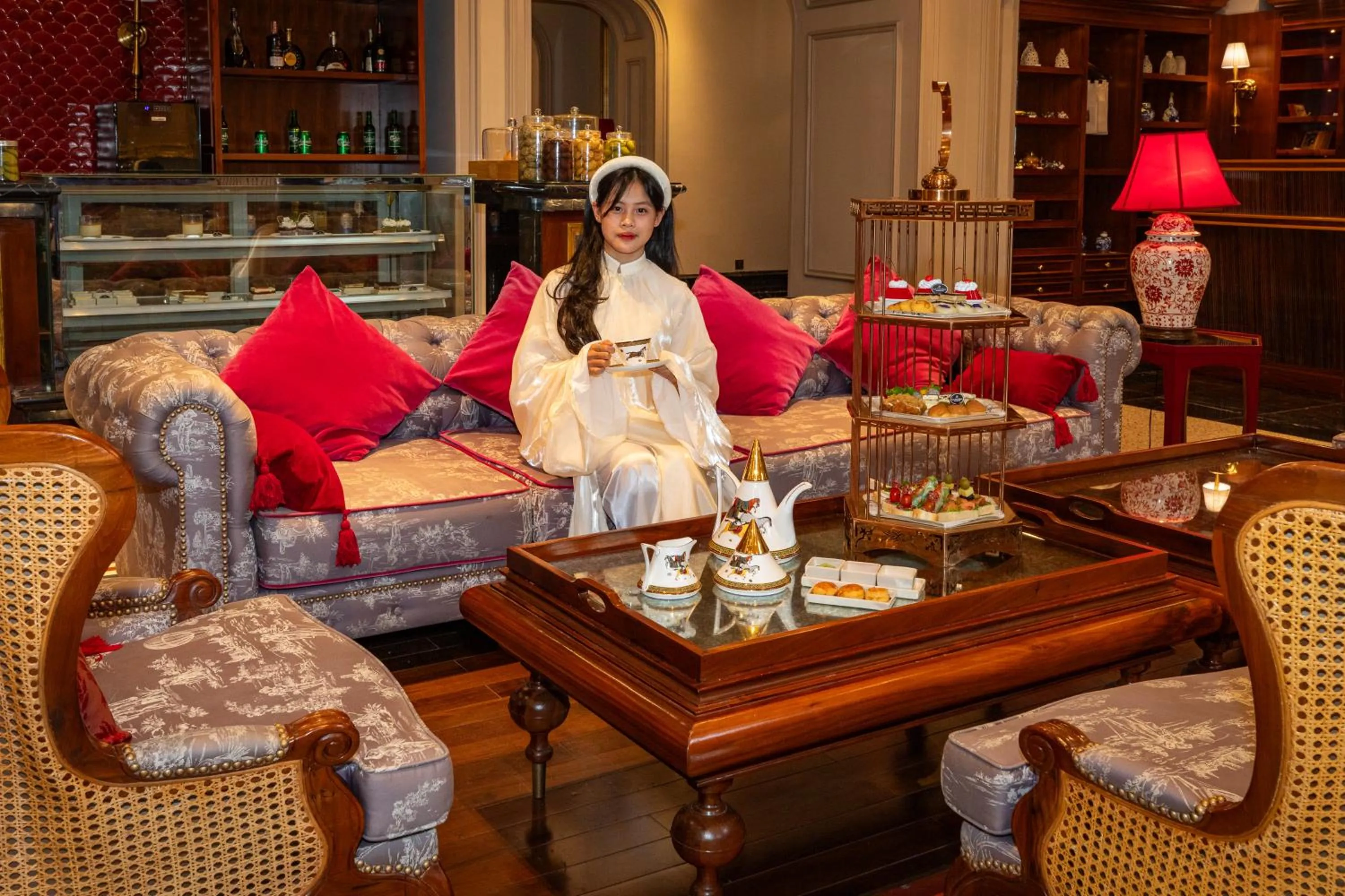 Restaurant/places to eat in Silk Path Grand Hue Hotel