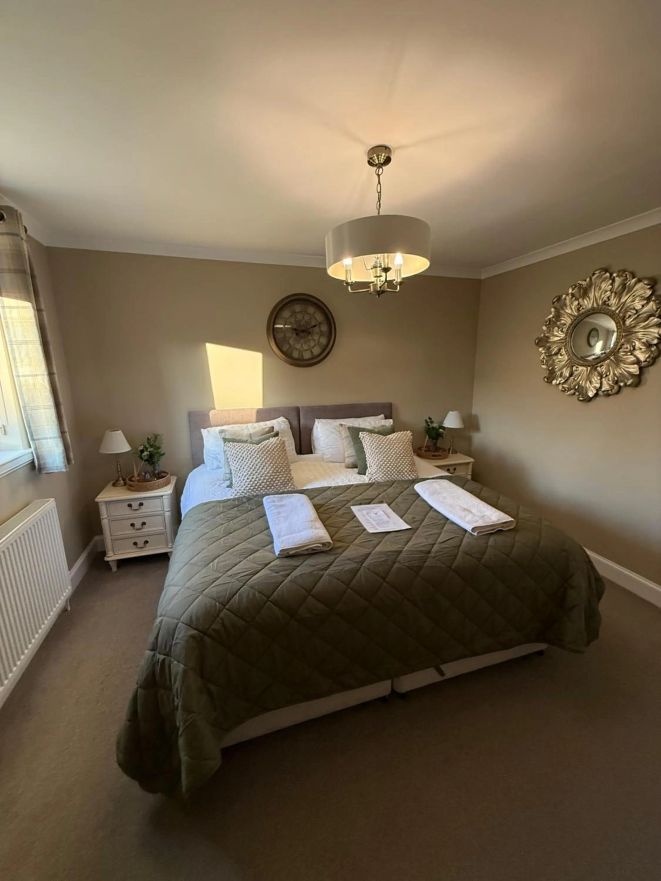 Bed in The Huntingdon