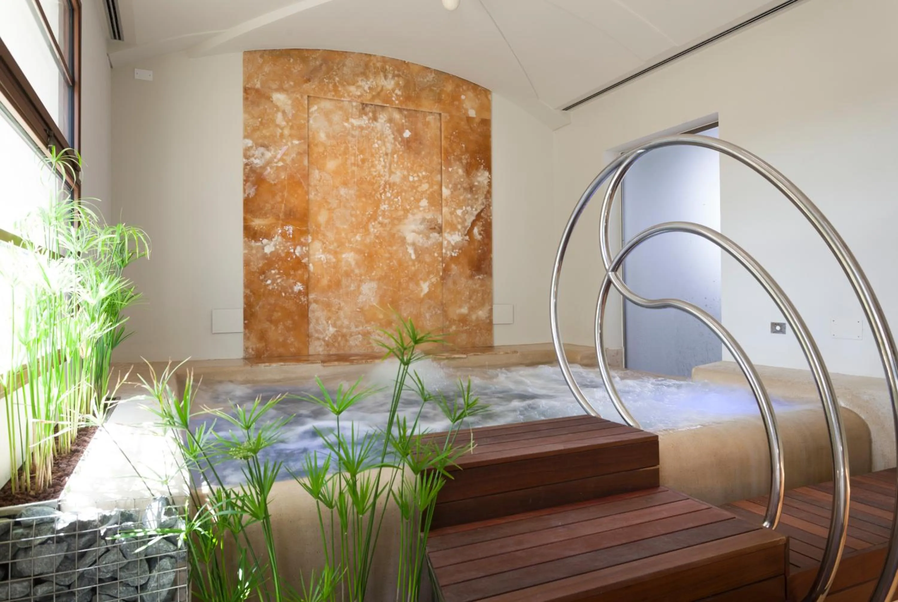 Hot Tub in Il Villino Hotel & SPA