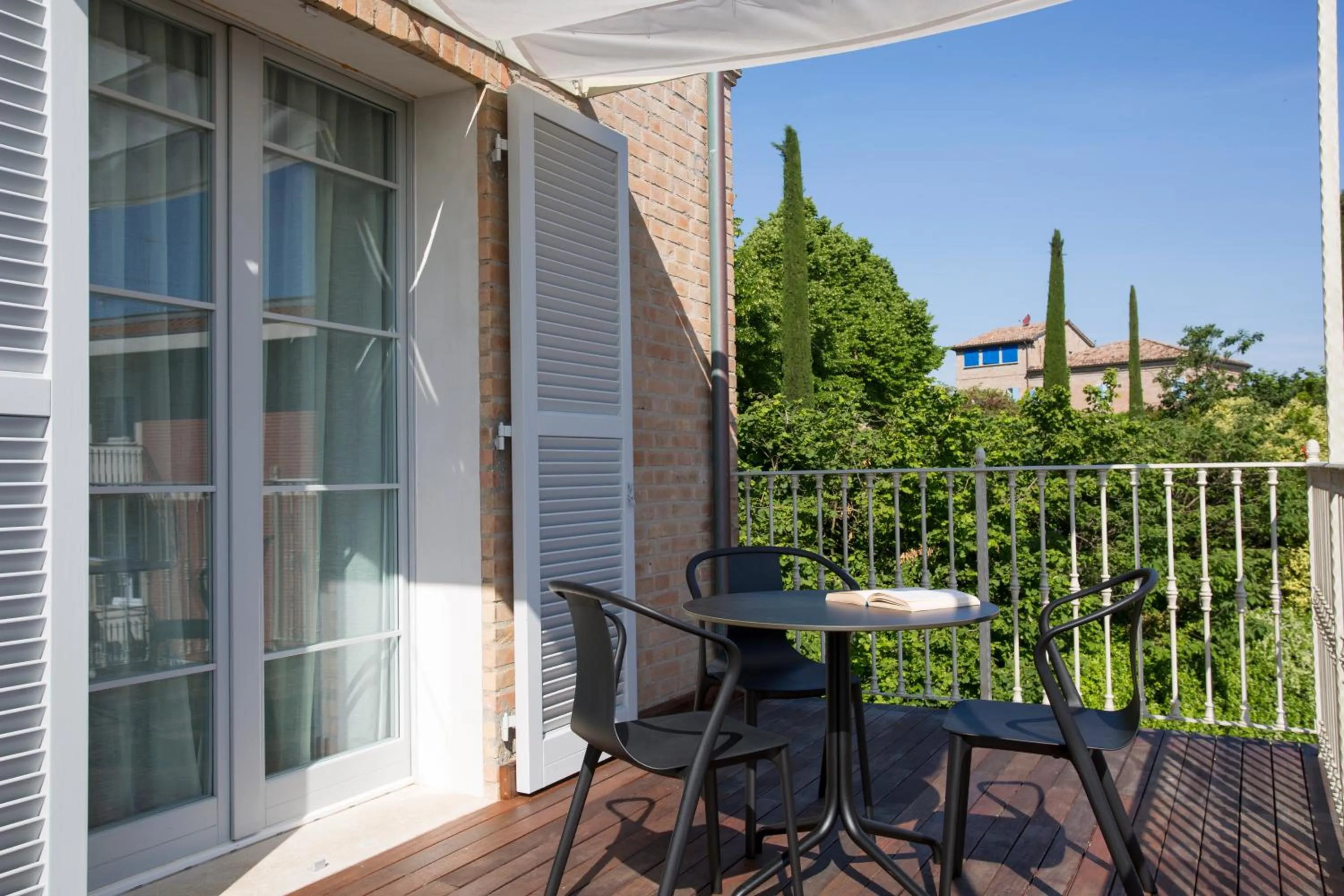 Garden in Il Villino Hotel & SPA