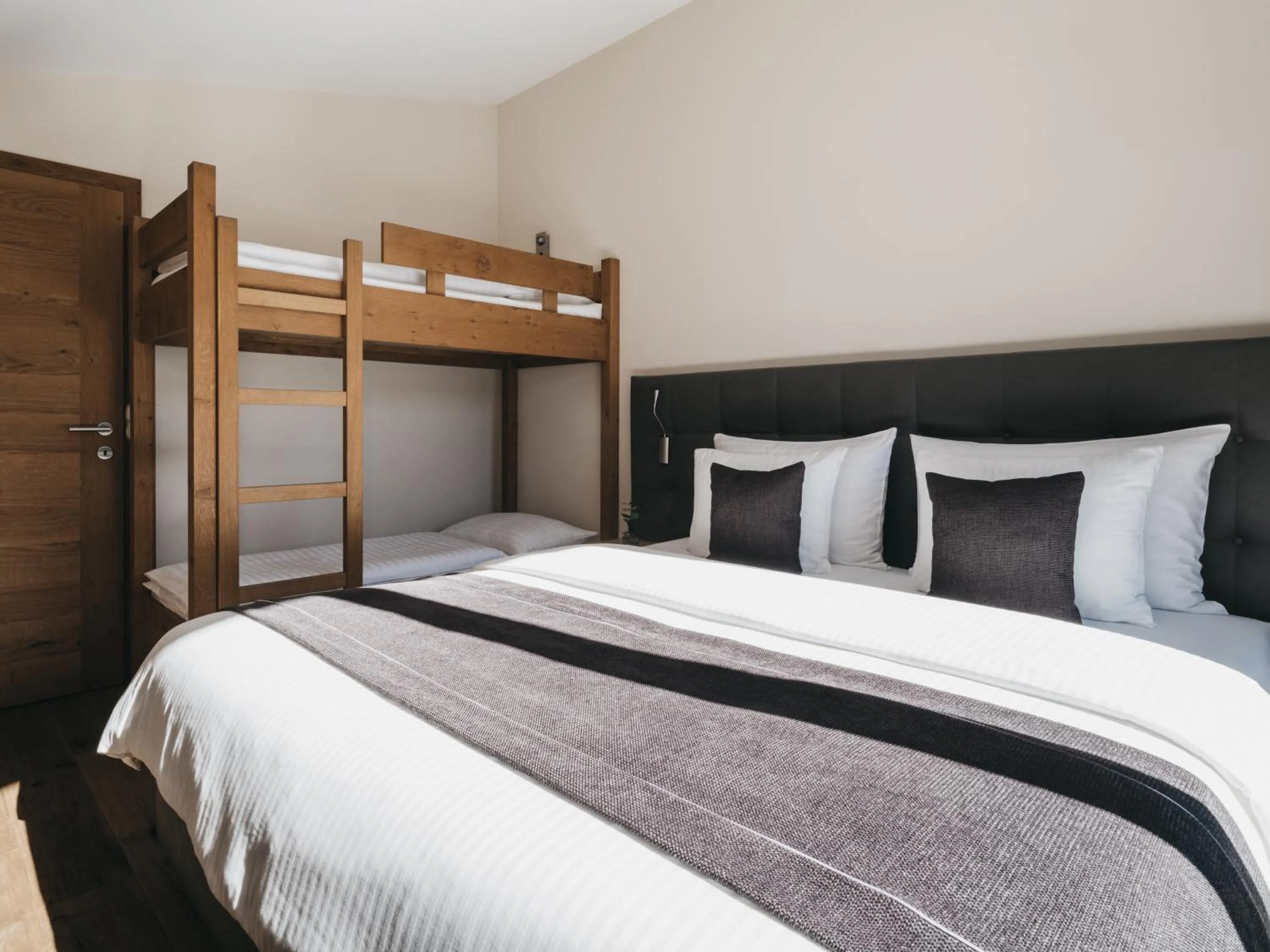 Bed in VAYA Terrazena Serfaus