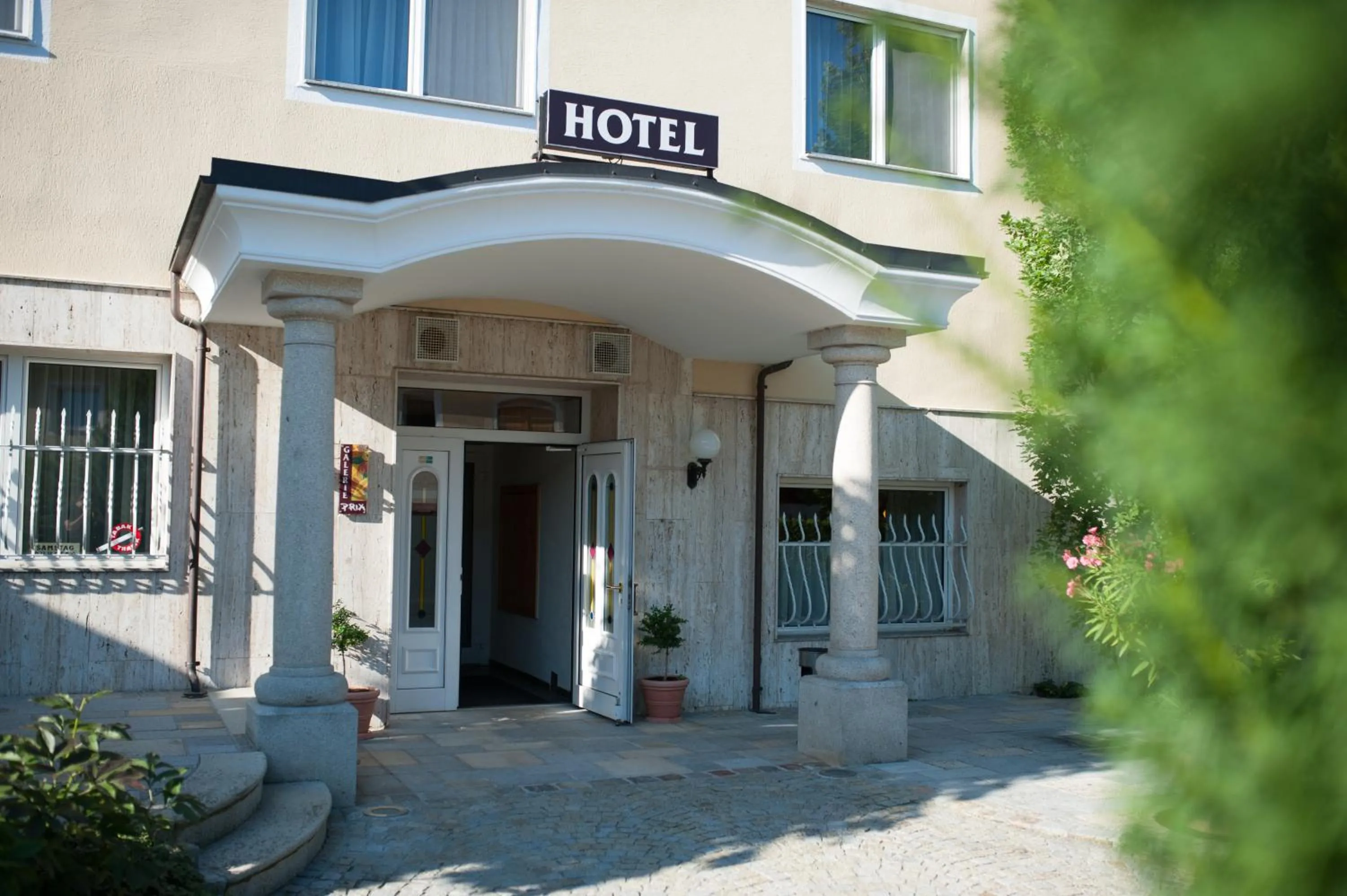 Facade/entrance in Hotel Vösenhuber