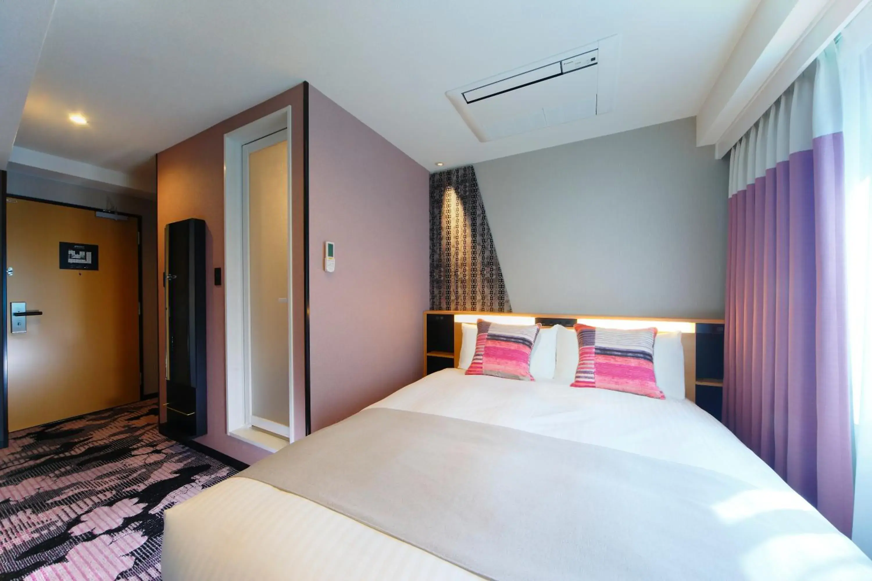 Double Room - single occupancy - Non-Smoking in Kyoto Tower Hotel Annex Double Room - single occupancy - Non-Smoking in Kyoto Tower Hotel Annex