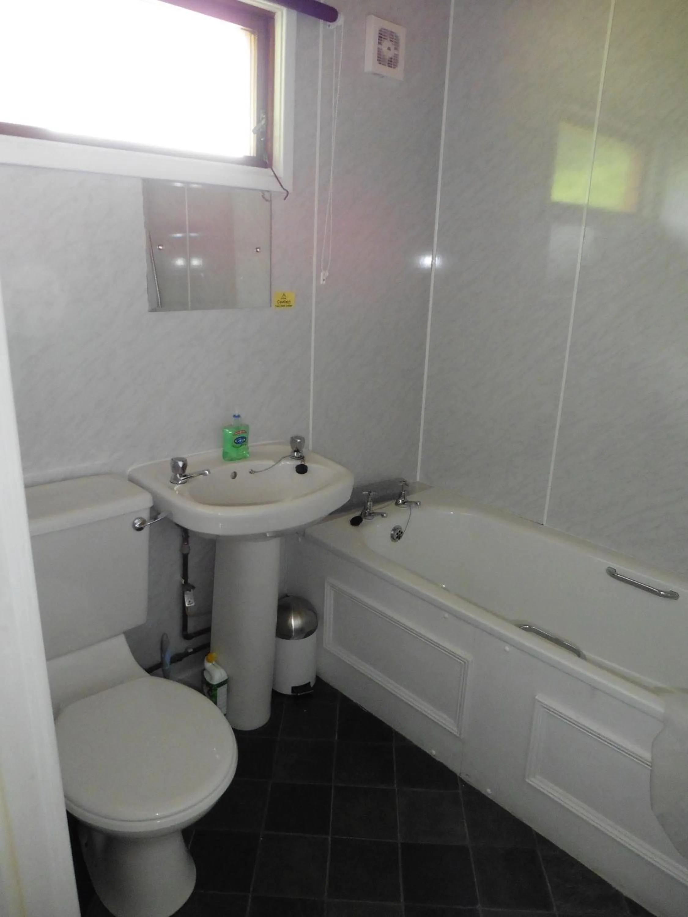 Shower in Logierait Pine Lodges