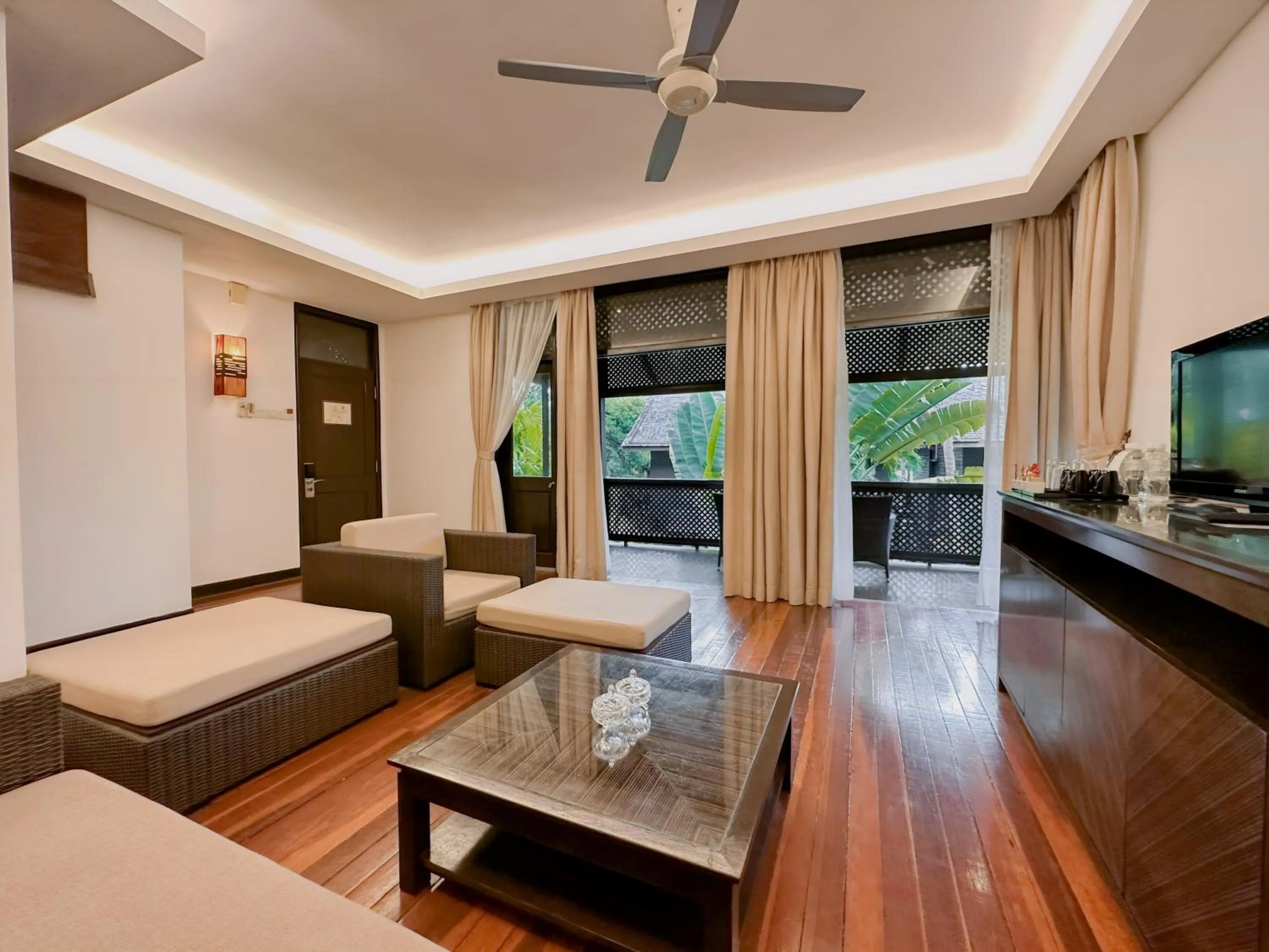 Living room in Rebak Island Resort & Marina, Langkawi 大自然 野生动物与美食爱好者的天堂