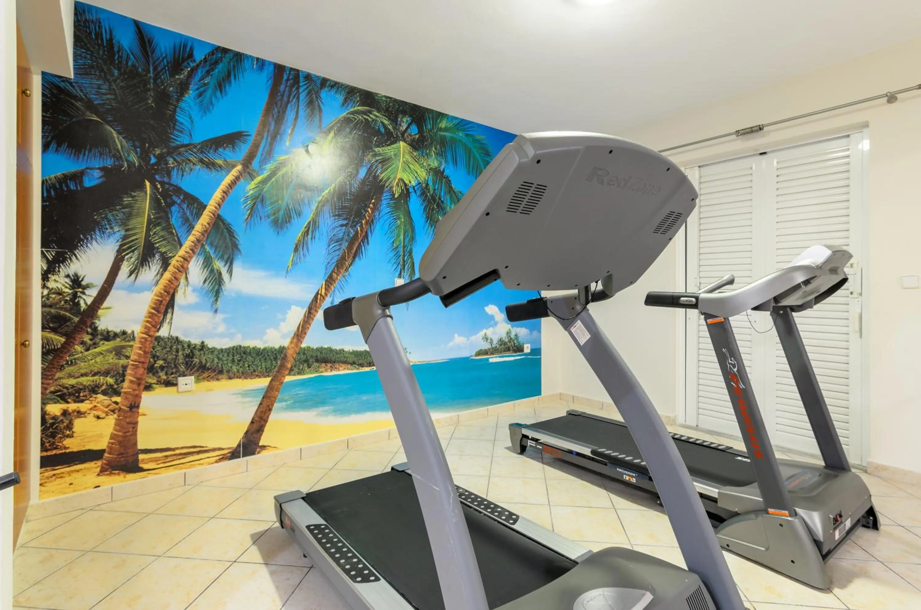 Fitness centre/facilities in Karras Hotel
