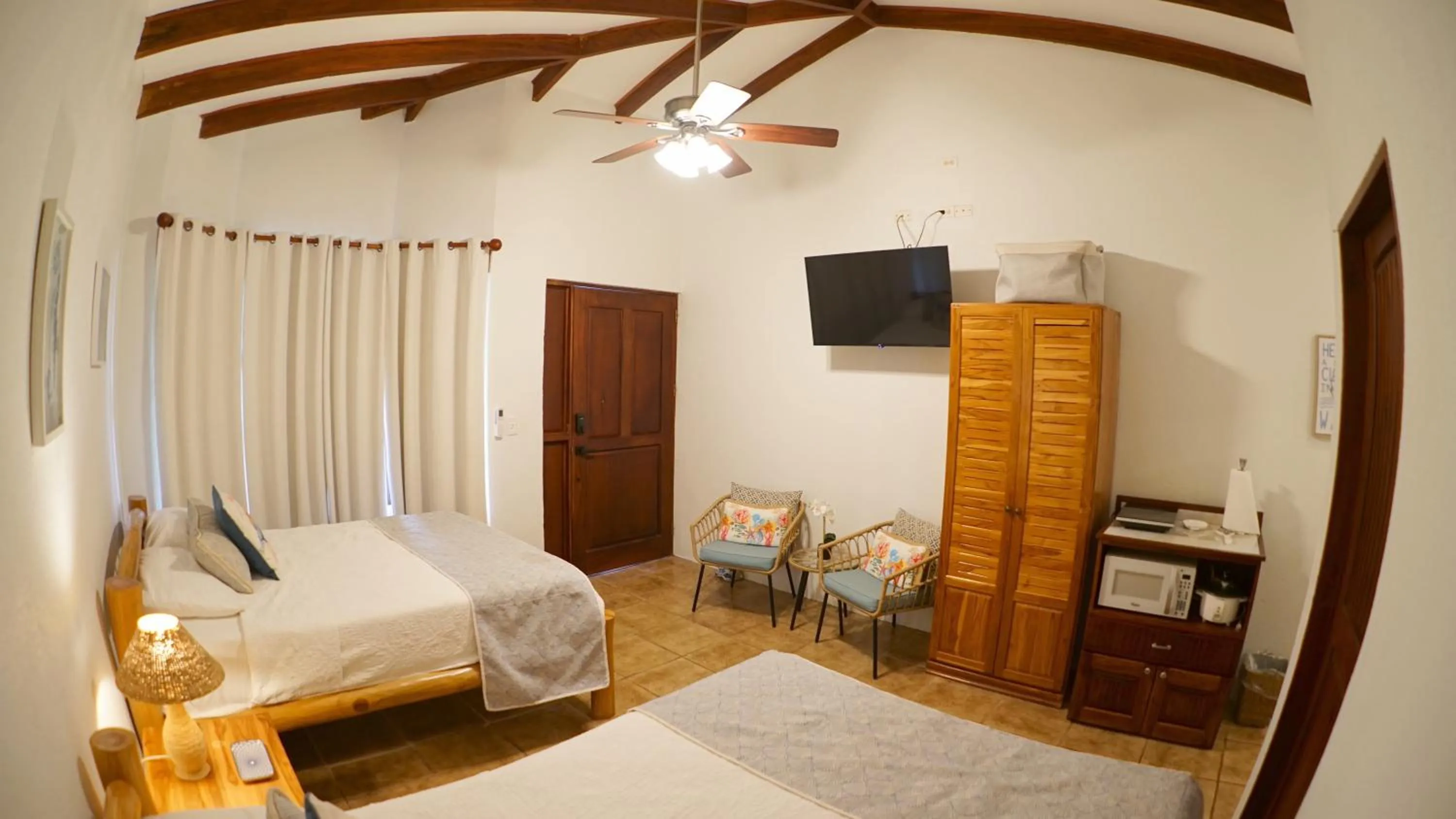 Photo of the whole room, Bed in Villas Welcome to Heaven