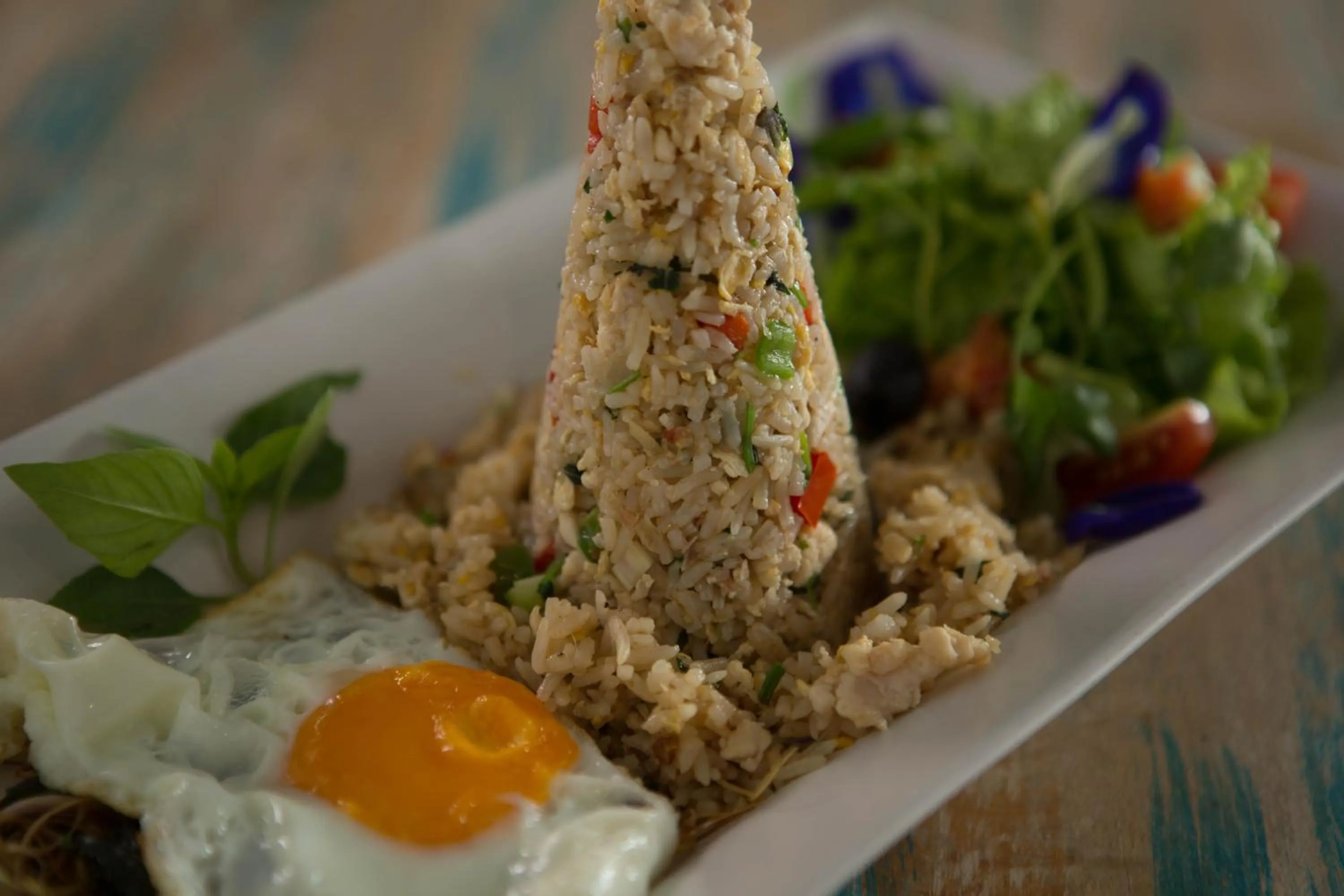 Food in Indigo House Hotel